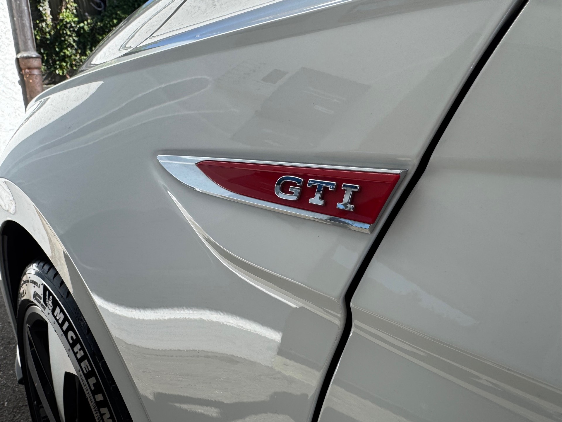 VW Polo 2.0 TSI GTI DSG-image-5