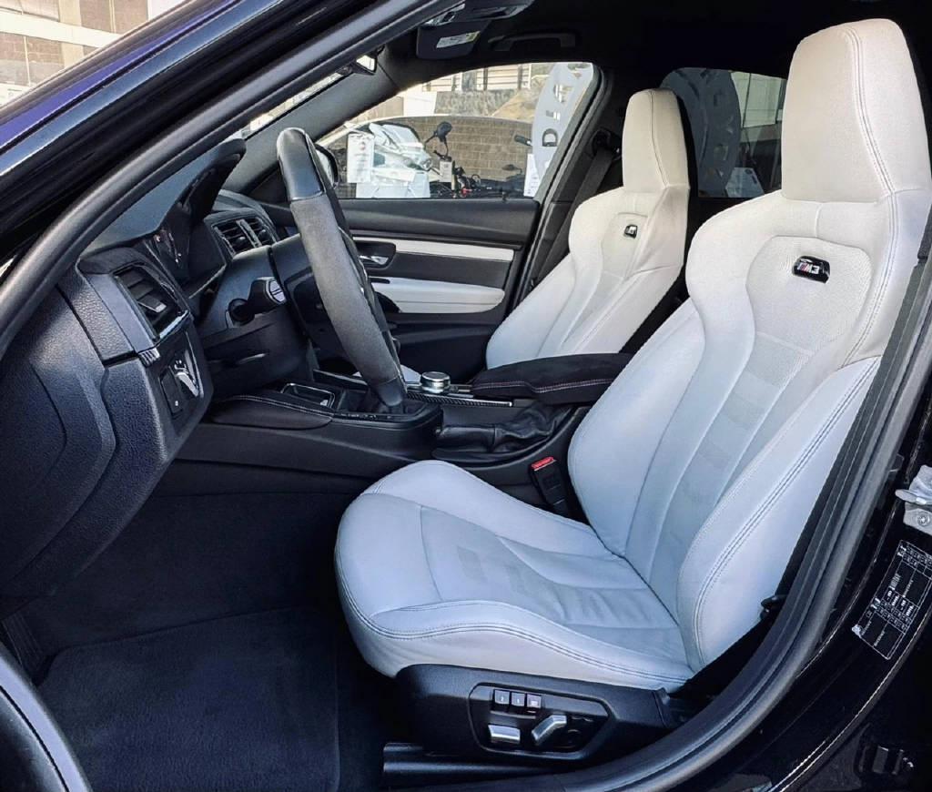 BMW M3 *Handschalter*-image-8