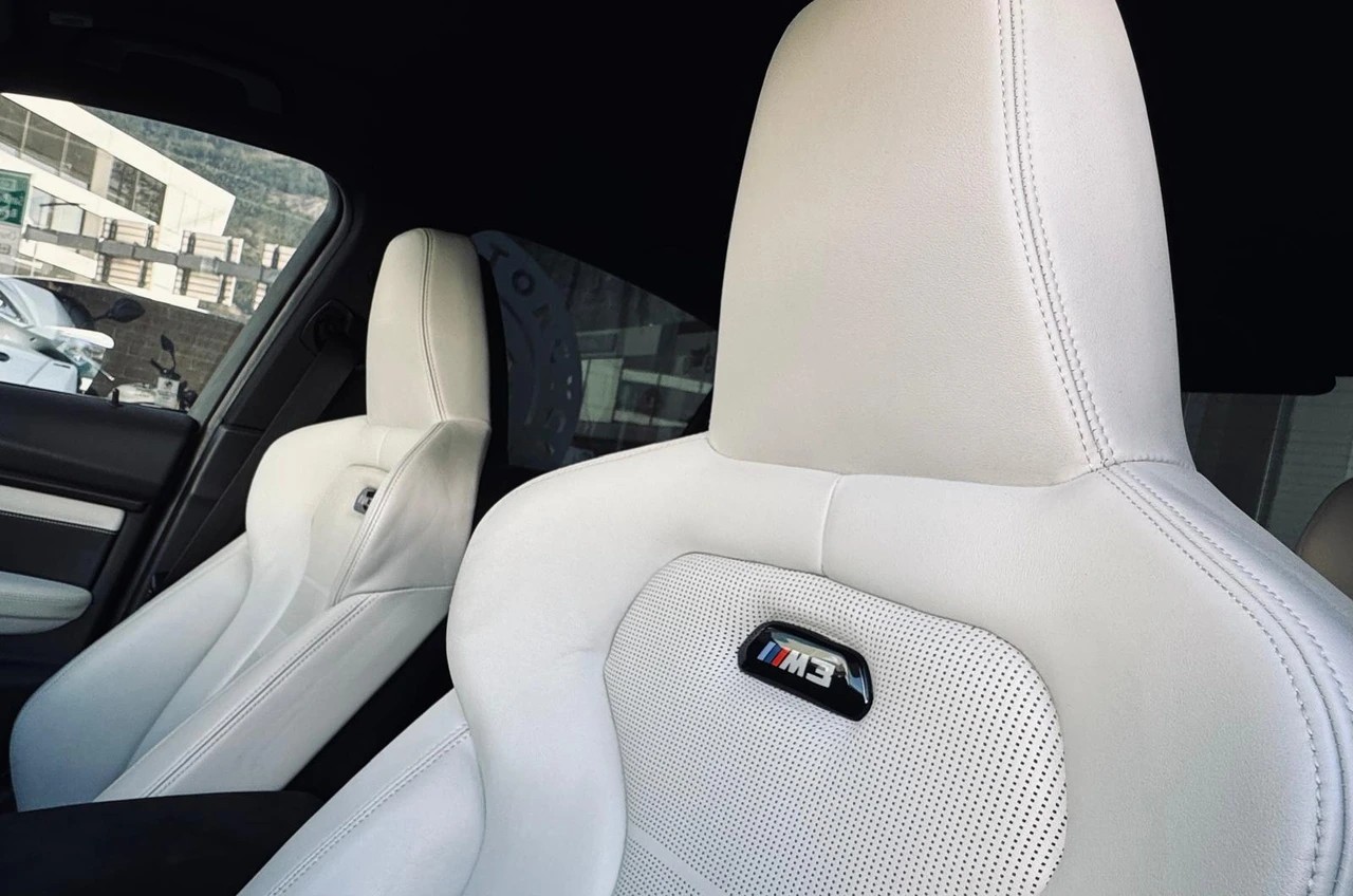 BMW M3 *Handschalter*-image-9