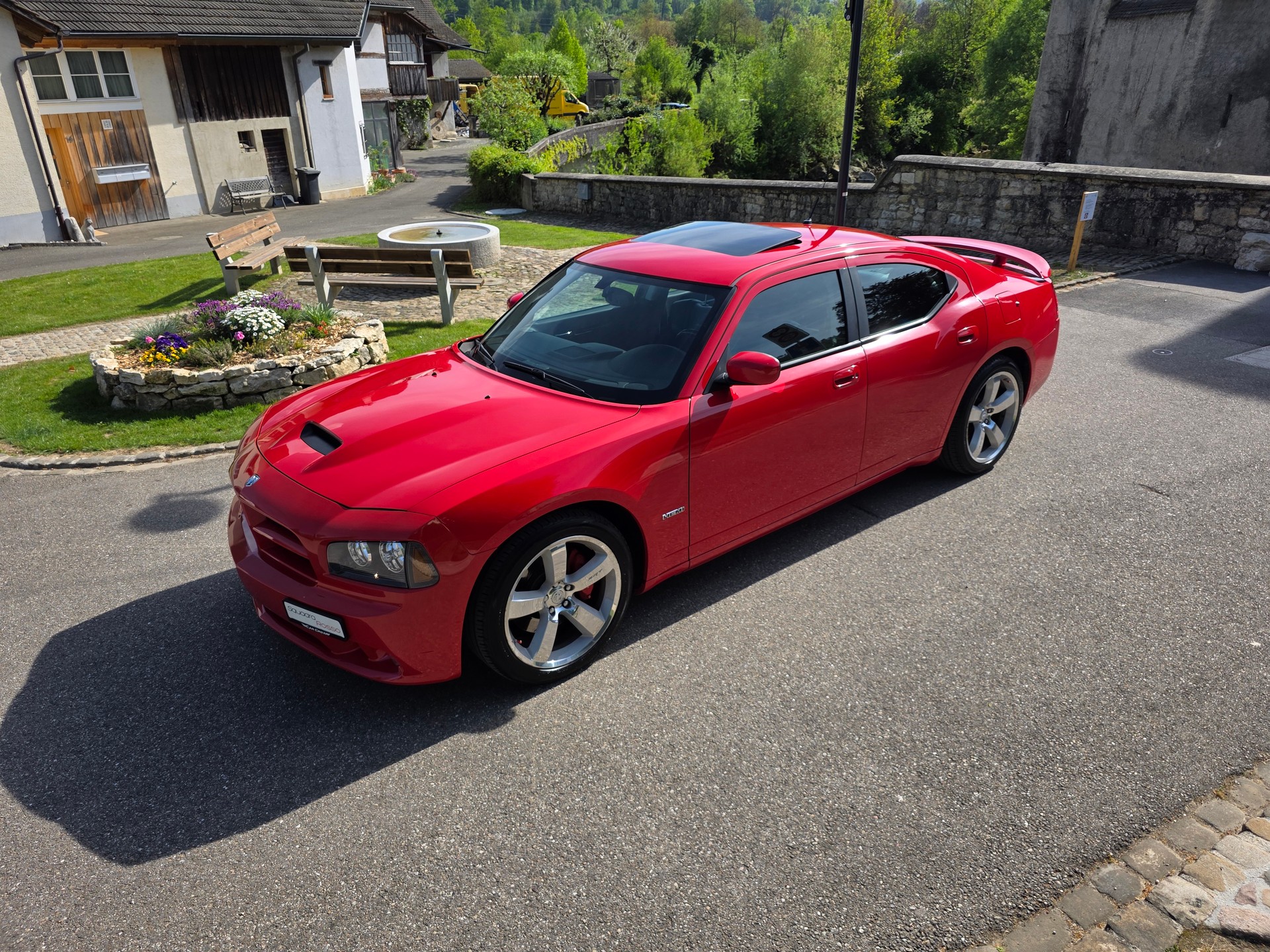 DODGE Charger SRT8