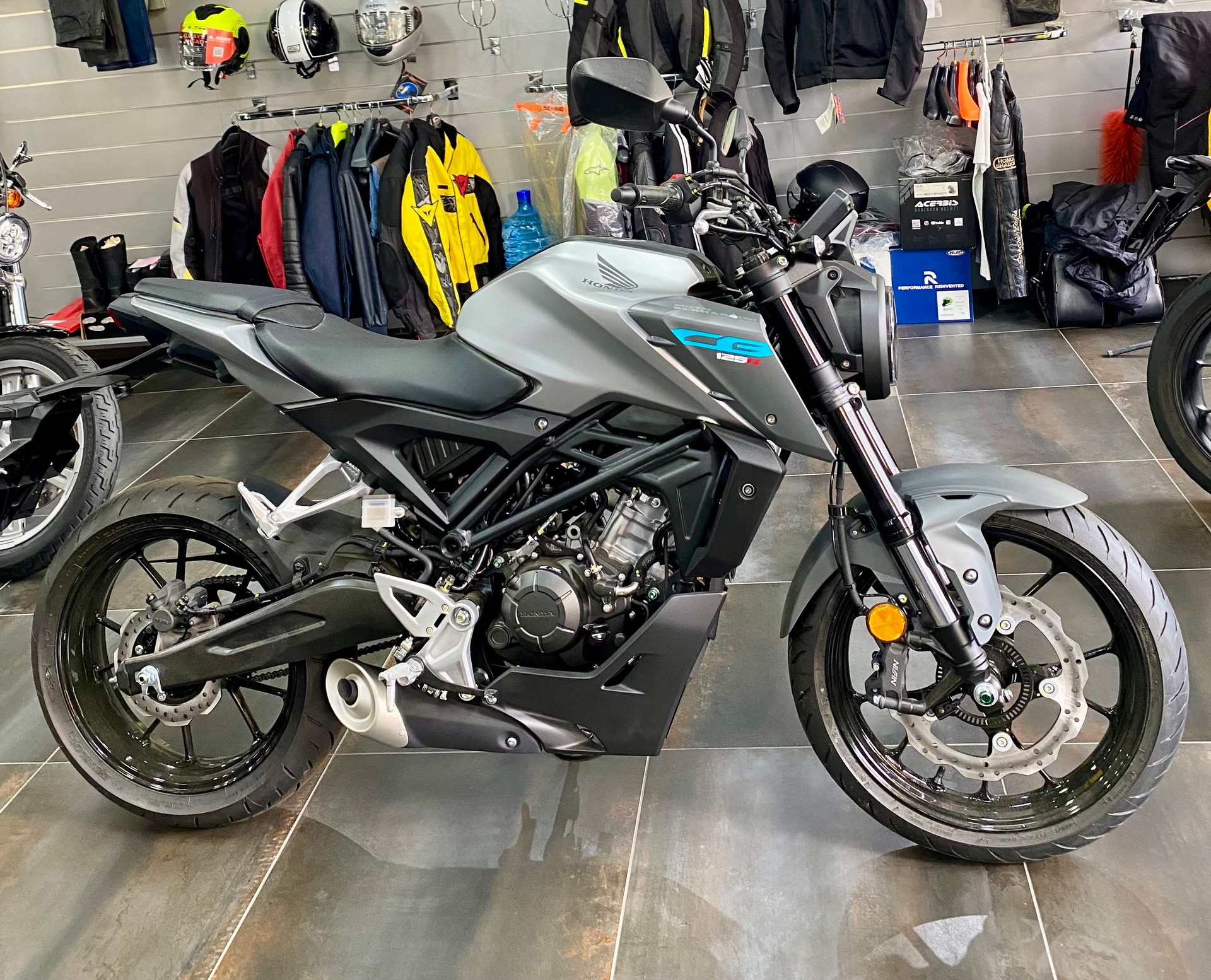 HONDA CB 125 R