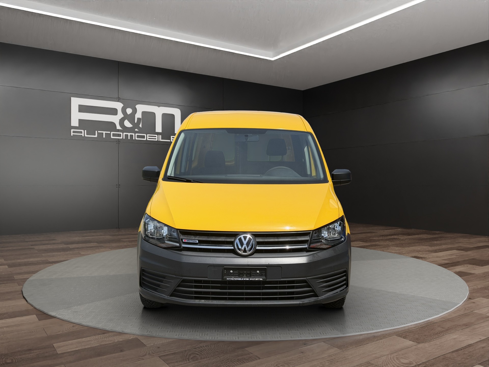 VW Caddy Maxi 2.0TDI 4Motion Technology-image-1