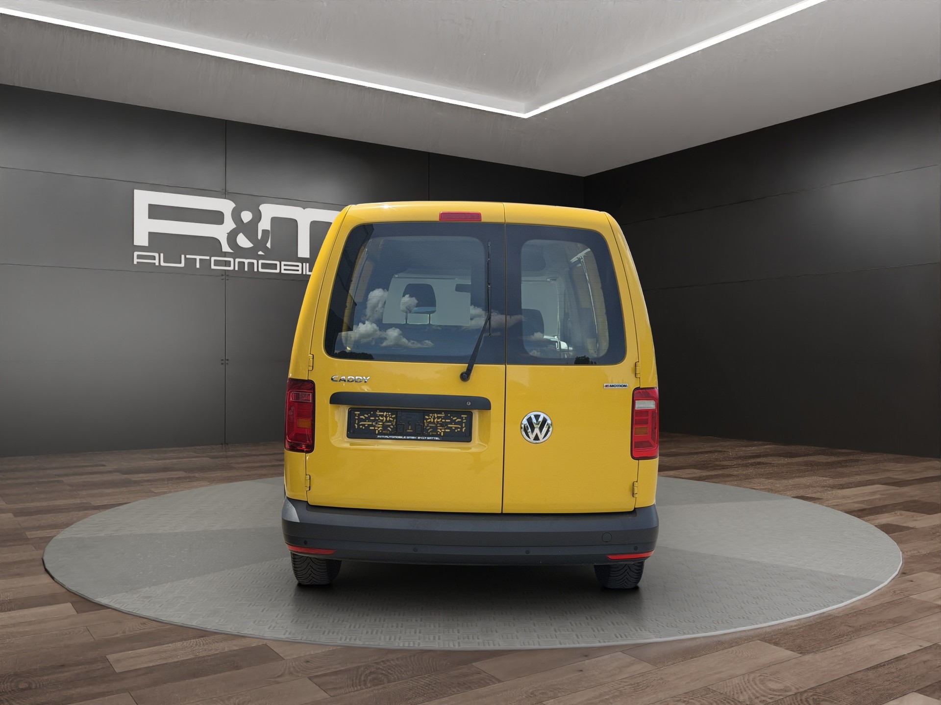 VW Caddy Maxi 2.0TDI 4Motion Technology-image-4