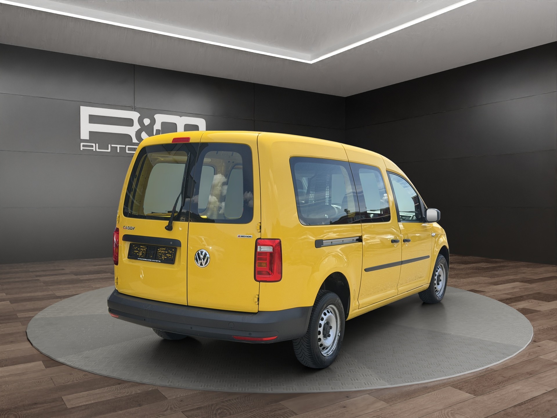 VW Caddy Maxi 2.0TDI 4Motion Technology-image-3