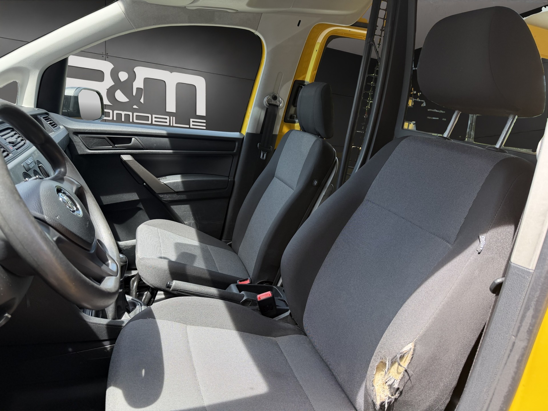 VW Caddy Maxi 2.0TDI 4Motion Technology-image-7