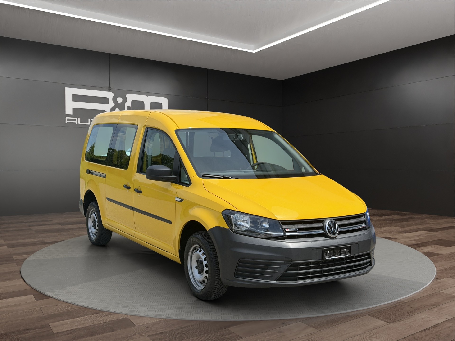 VW Caddy Maxi 2.0TDI 4Motion Technology-image-0