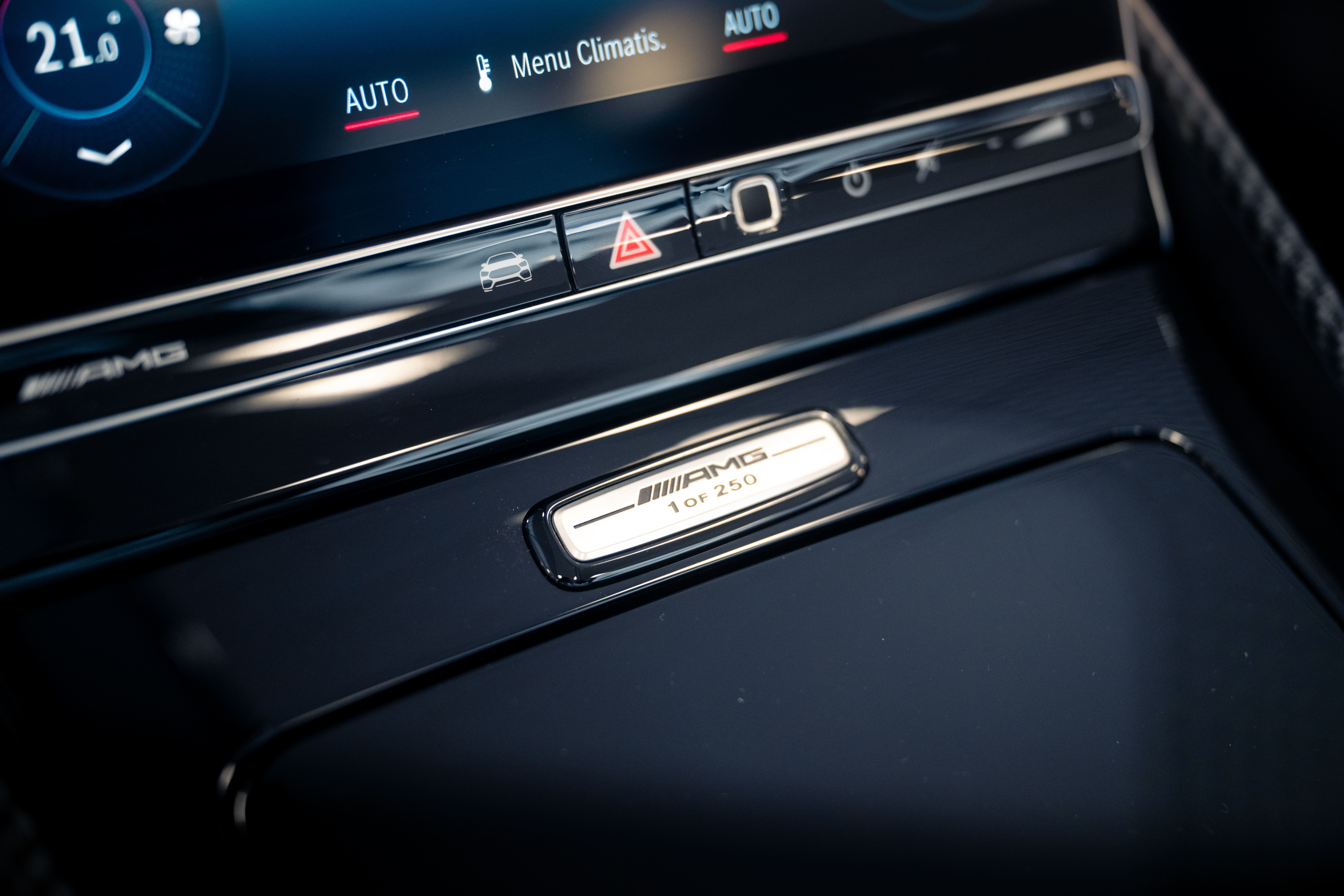Image MERCEDES-BENZ SL-63-AMG AMG PureSpeed 1 one 250