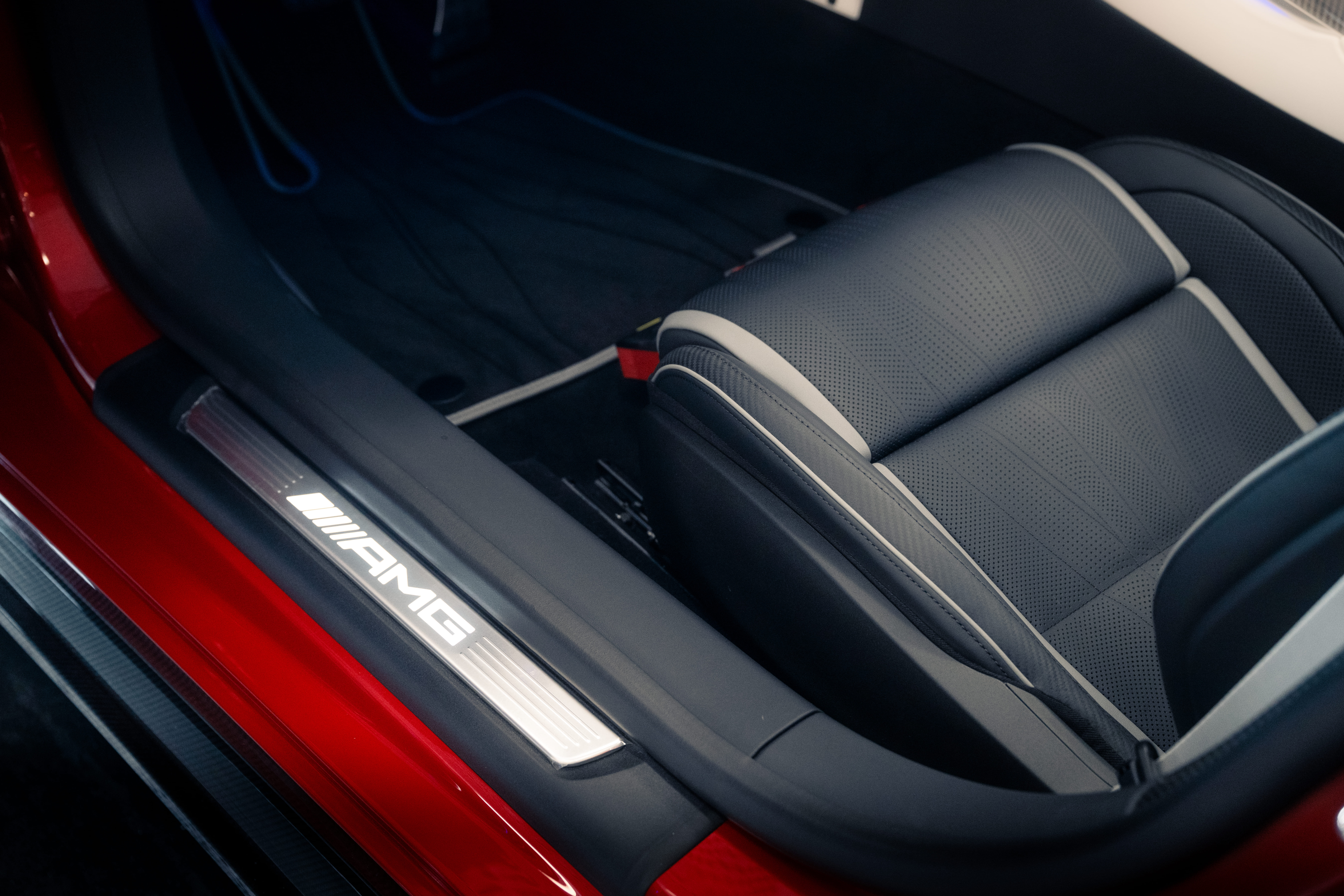 Image MERCEDES-BENZ SL-63-AMG AMG PureSpeed 1 one 250