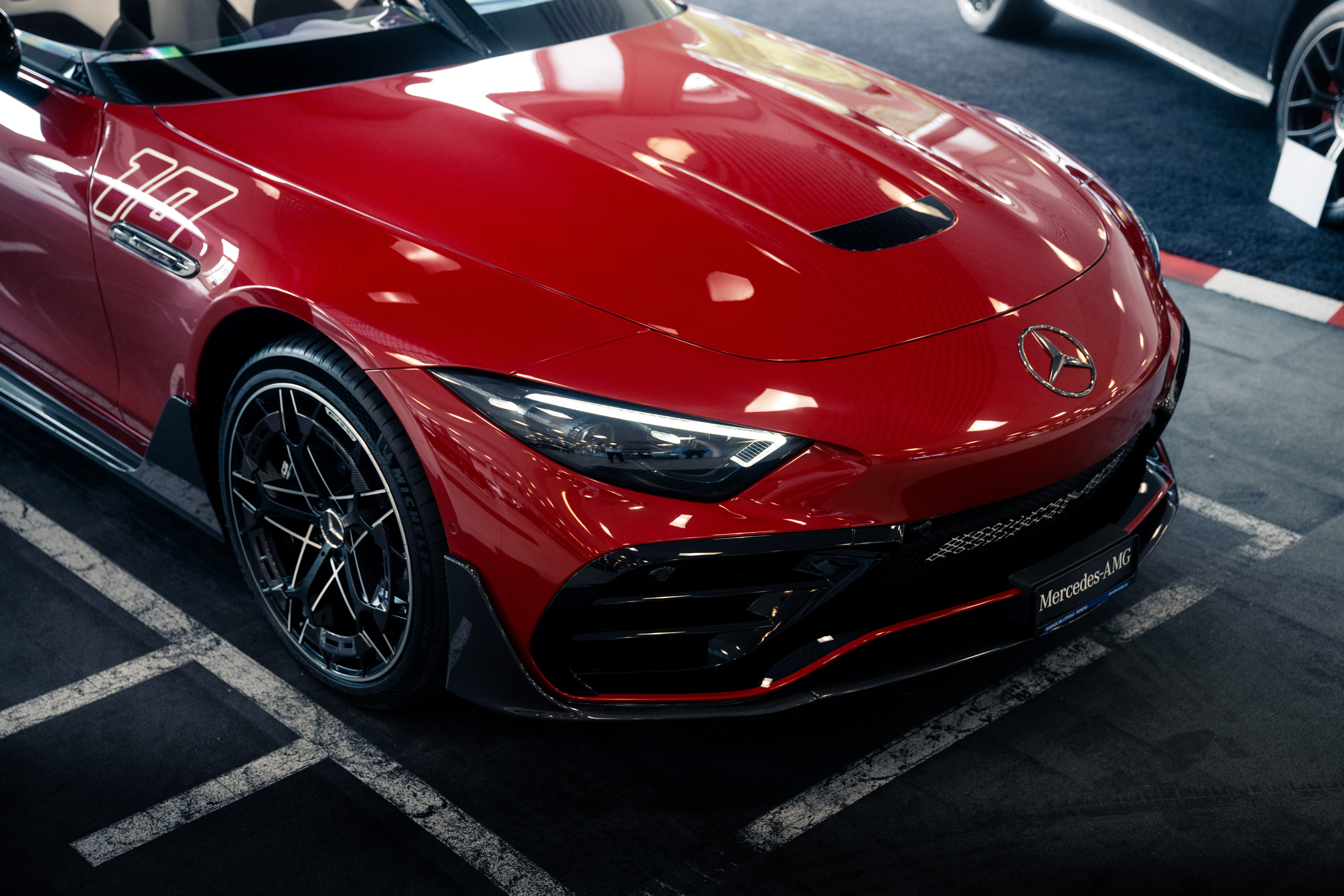 Image MERCEDES-BENZ SL-63-AMG AMG PureSpeed 1 one 250