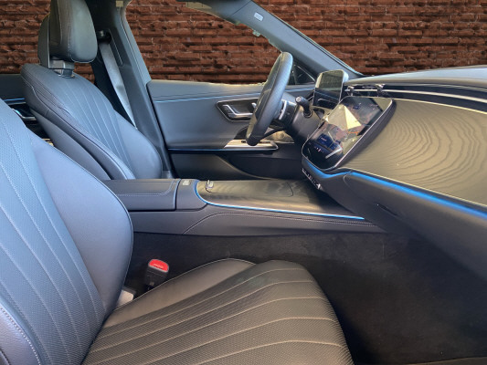 MERCEDES-BENZ E 200 9G-Tronic 4Matic-image-11