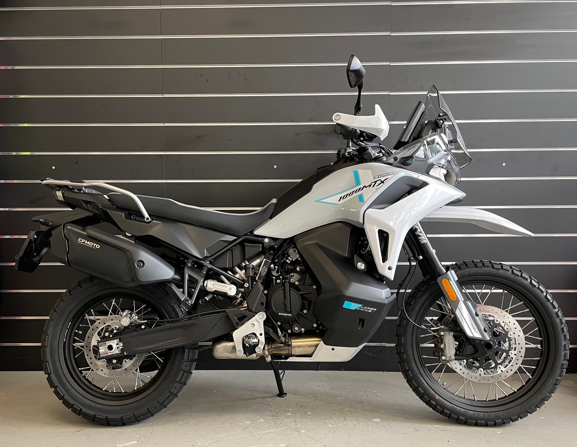 CF MOTO 1000 MT-X