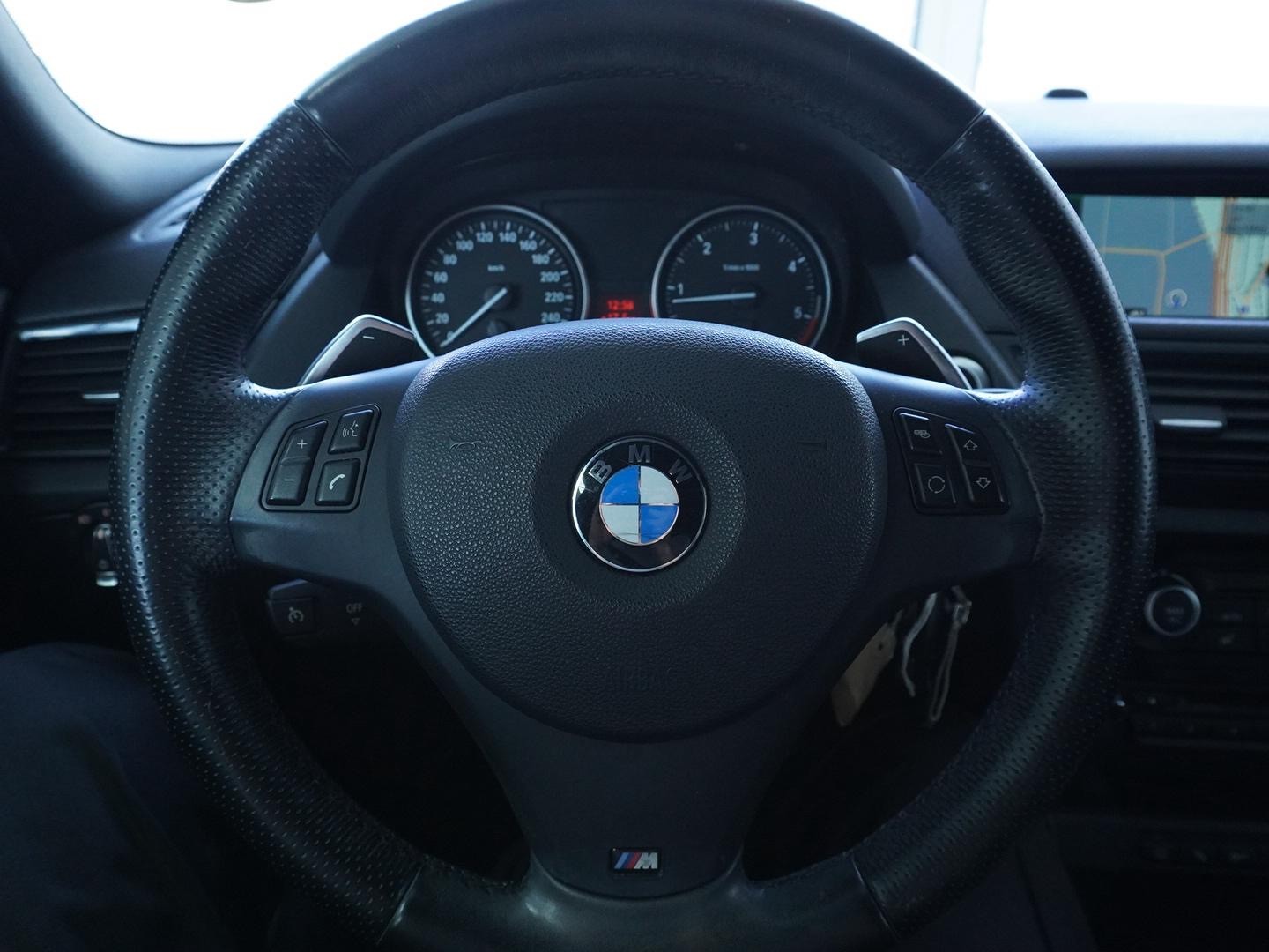 BMW X1 xDrive 25d Sport Line Steptronic-image-9