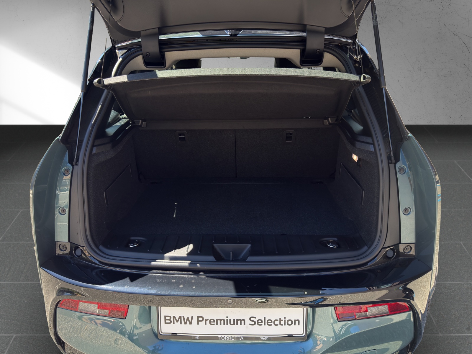 BMW i3s (120Ah) ELECTRIFYOU-image-17