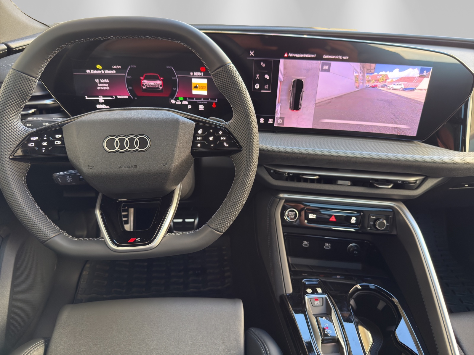 AUDI Q5 TFSI quatto 150 kW S-tronic-image-9