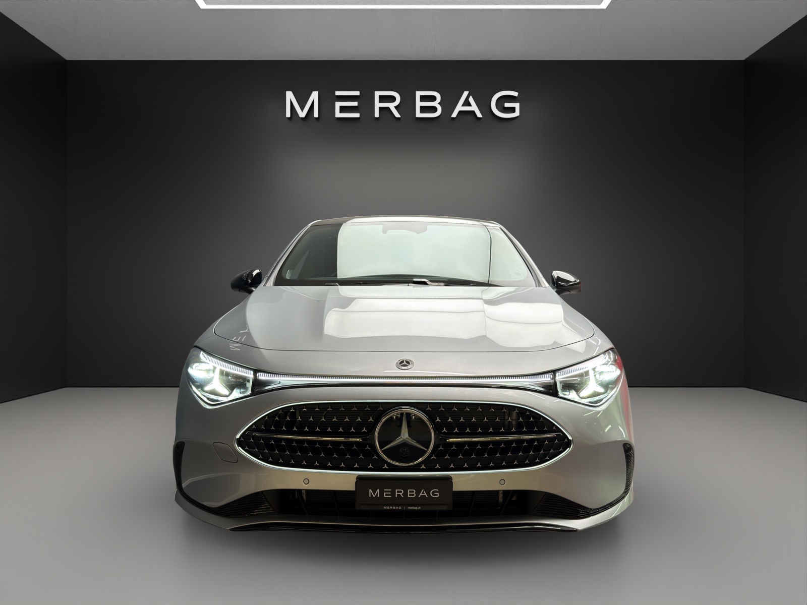 MERCEDES-BENZ CLA 220 4MATIC-image-1
