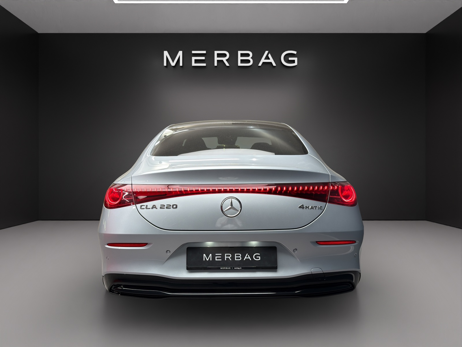 MERCEDES-BENZ CLA 220 4MATIC-image-3