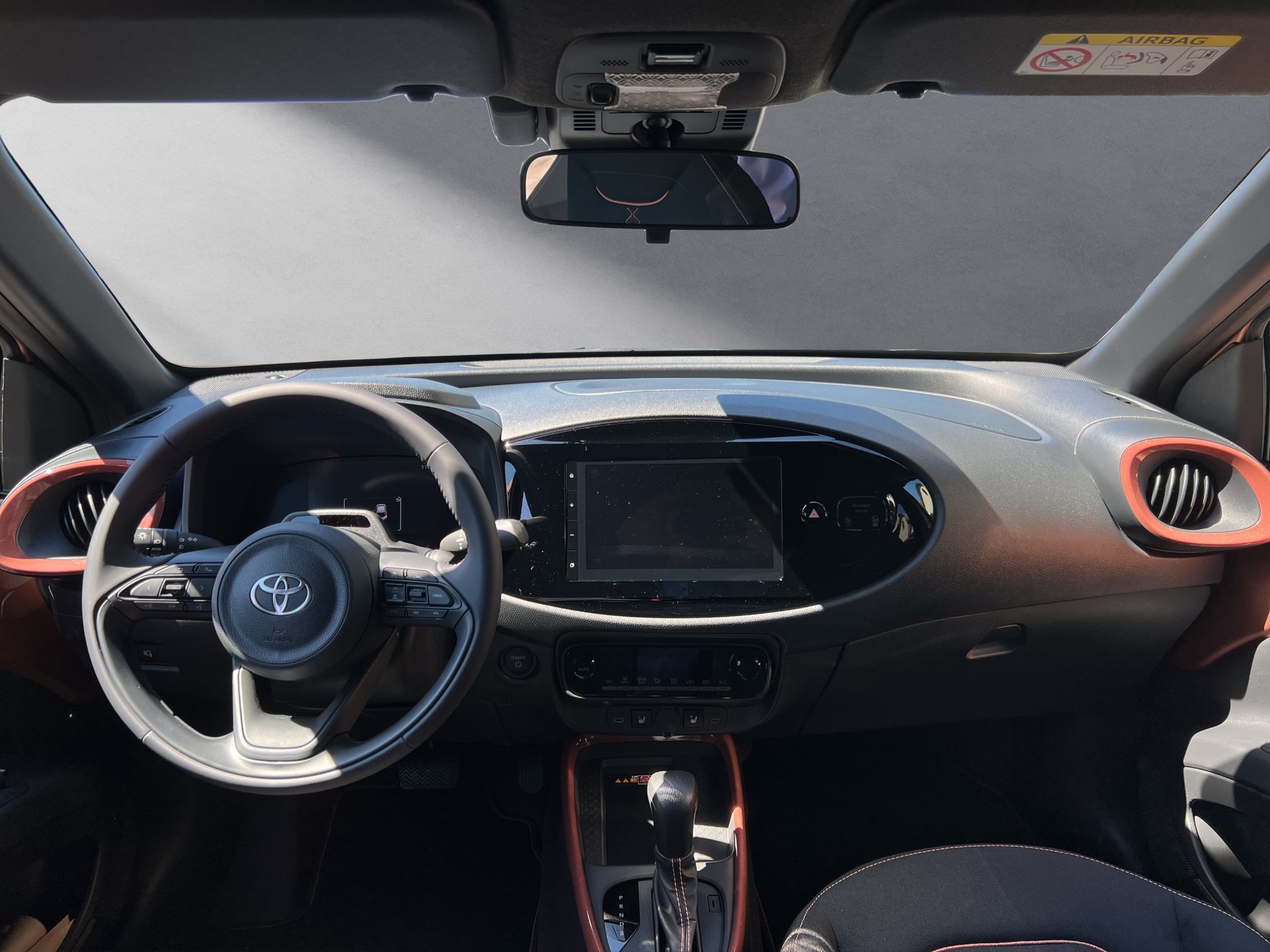 TOYOTA Aygo X 1.5 VVT-i HSD Trend-image-3