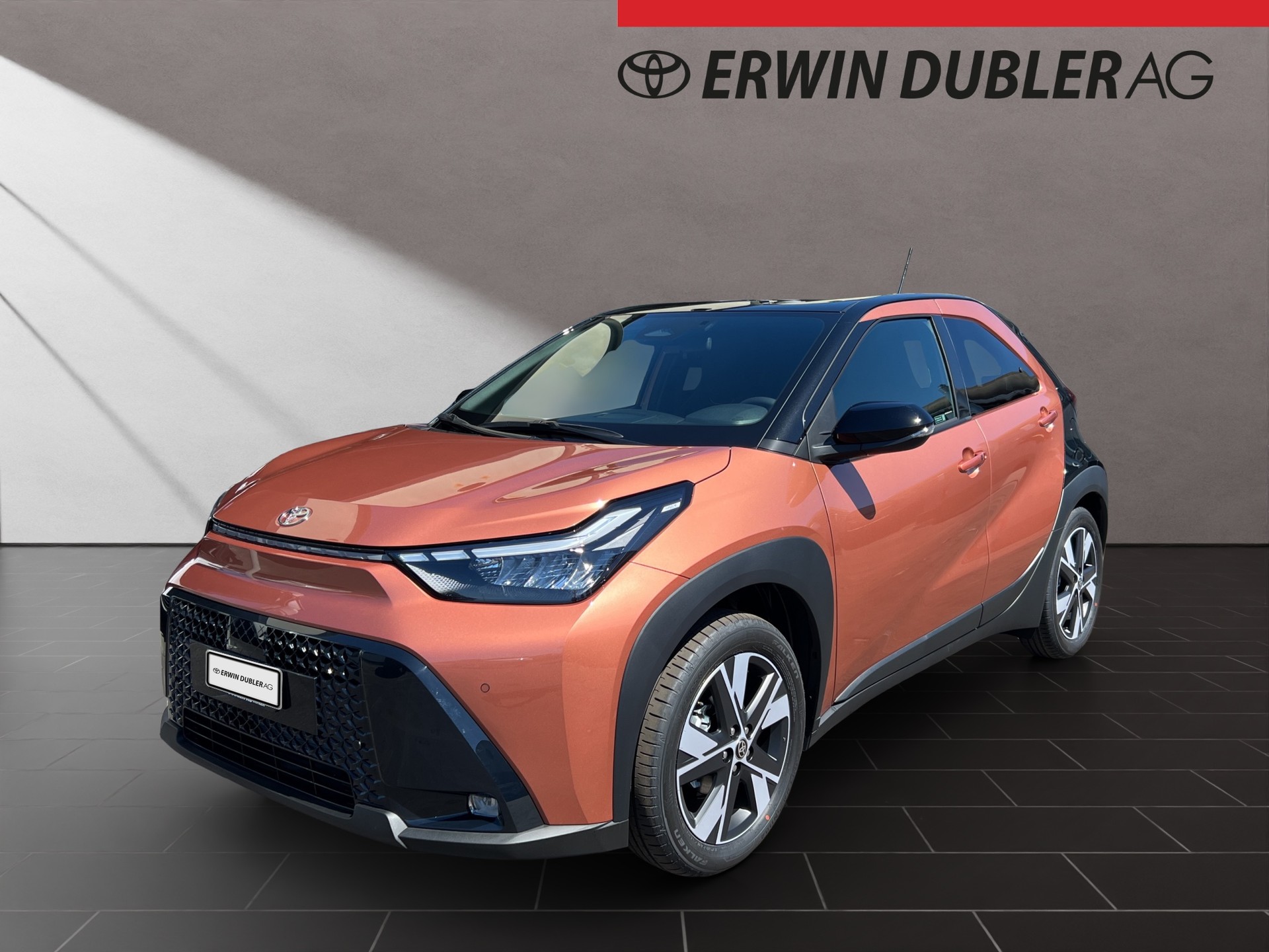 TOYOTA Aygo X 1.5 VVT-i HSD Trend-image-0
