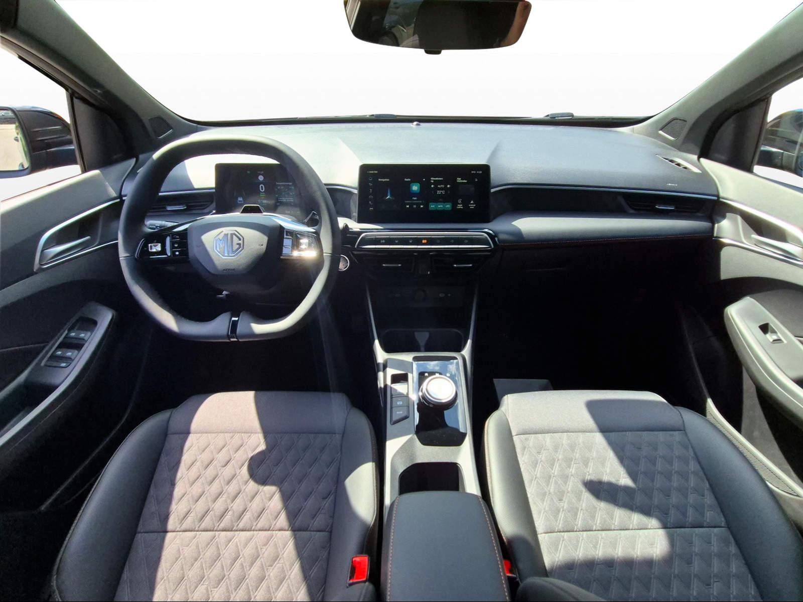 MG 3 1.5 Hybrid Luxury-image-9