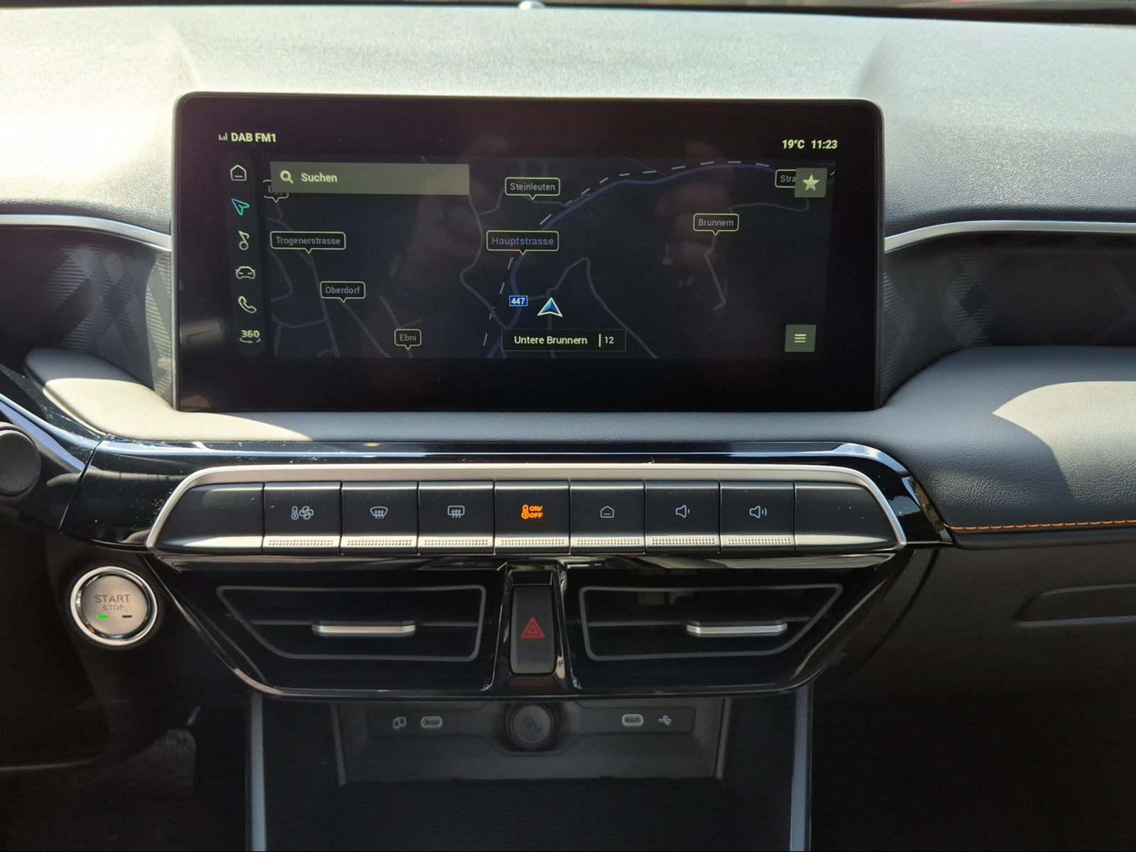 MG 3 1.5 Hybrid Luxury-image-11