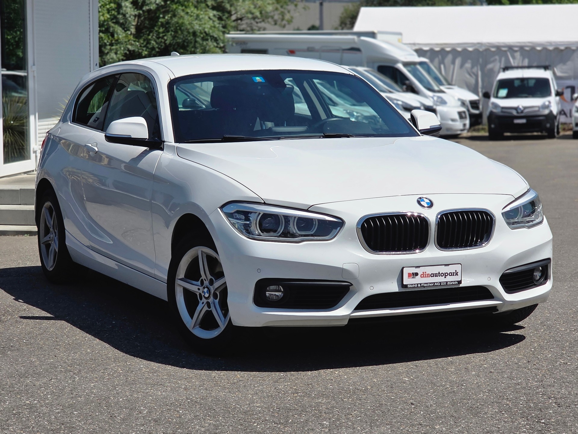 BMW 120d Steptronic * Frisch ab MFK & Service *-image-3