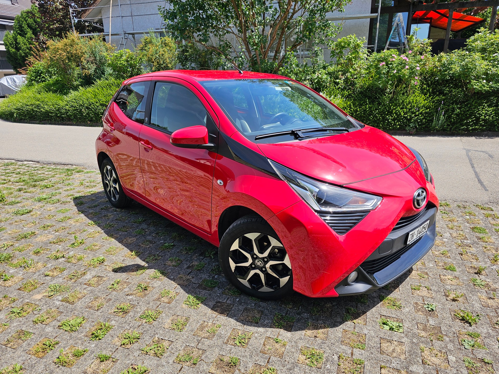 TOYOTA AYGO-image-1