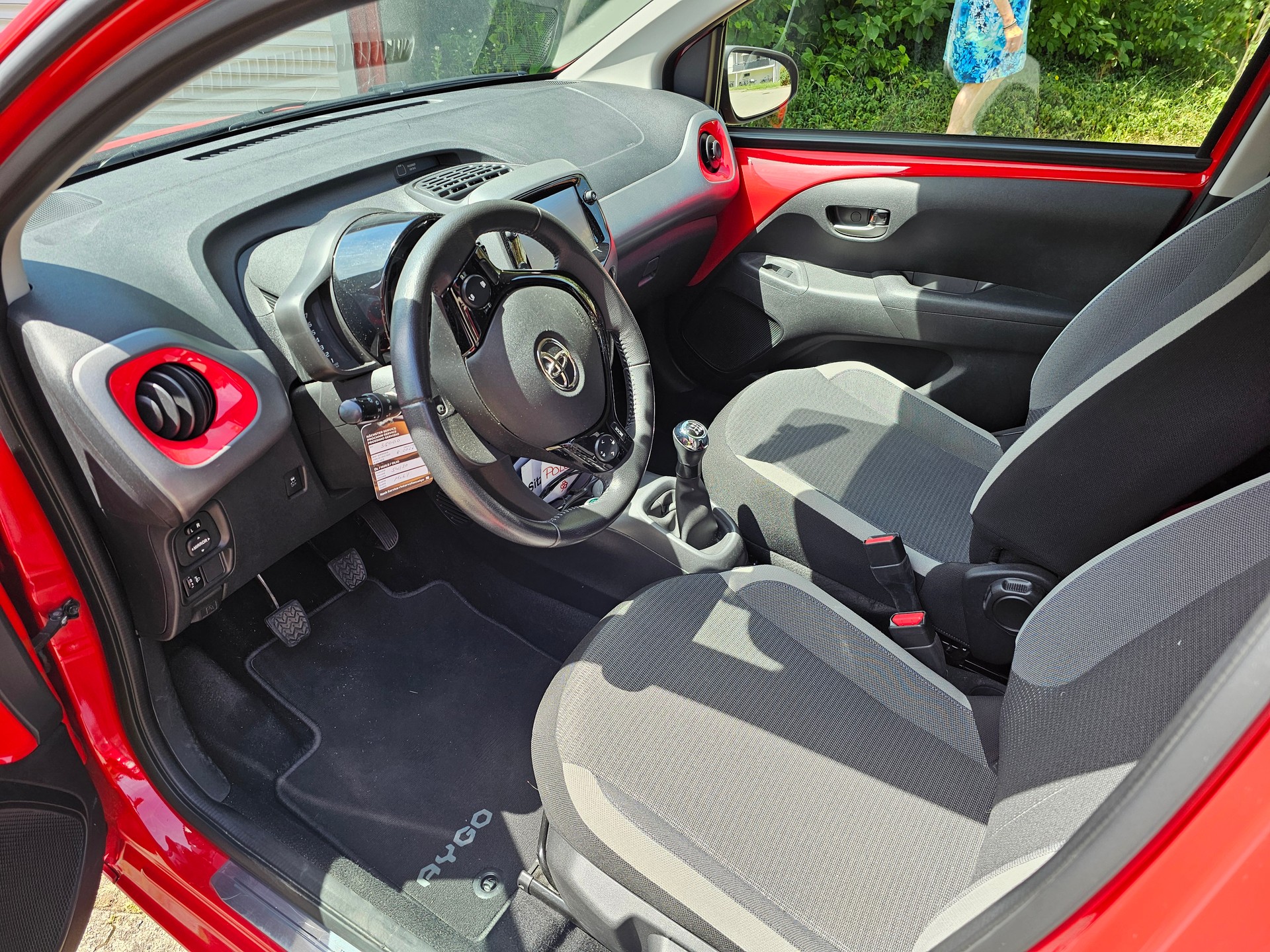 TOYOTA AYGO-image-4