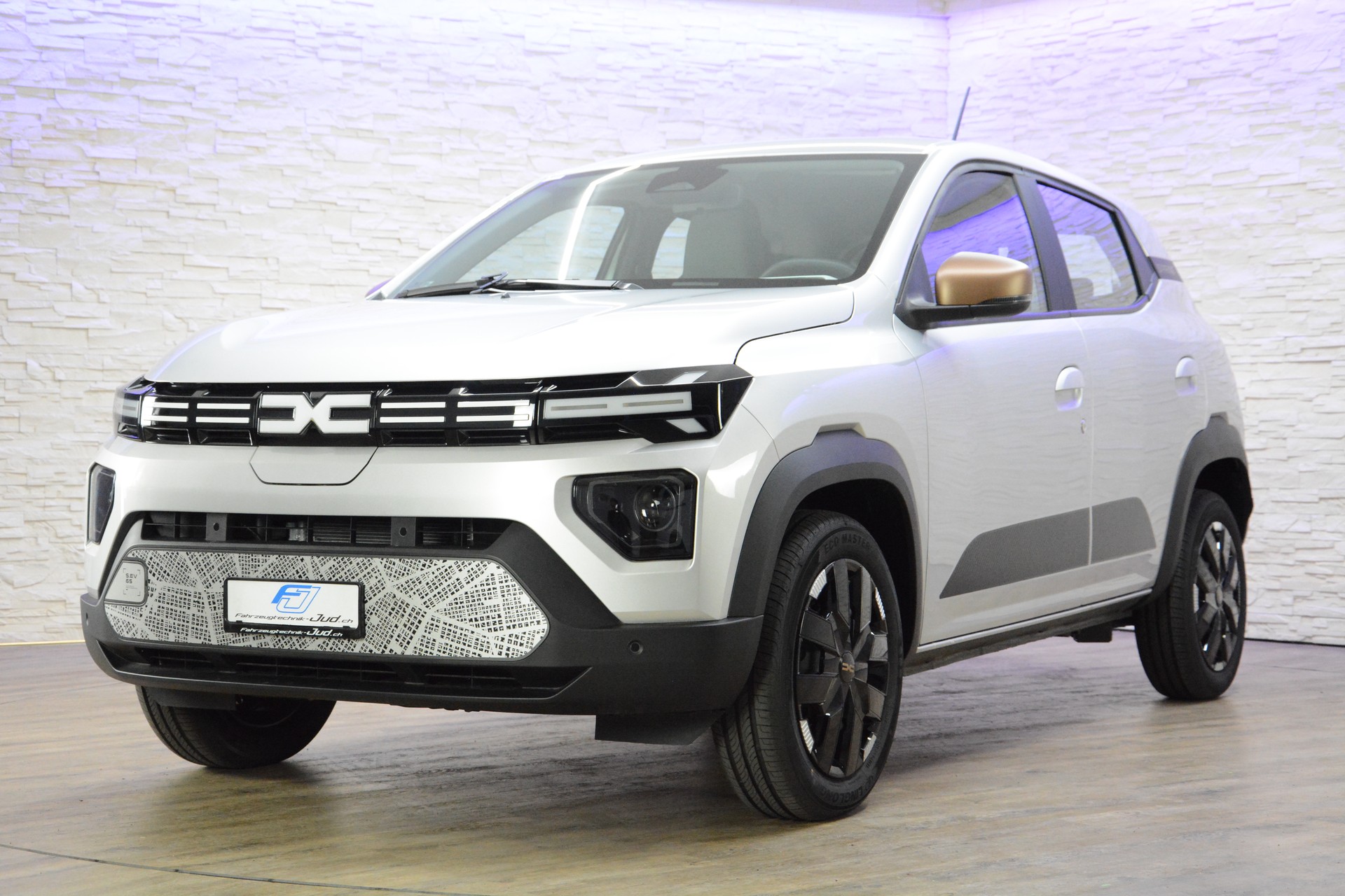 DACIA Spring Extreme *CCS-Ladeanschluss*-image-0