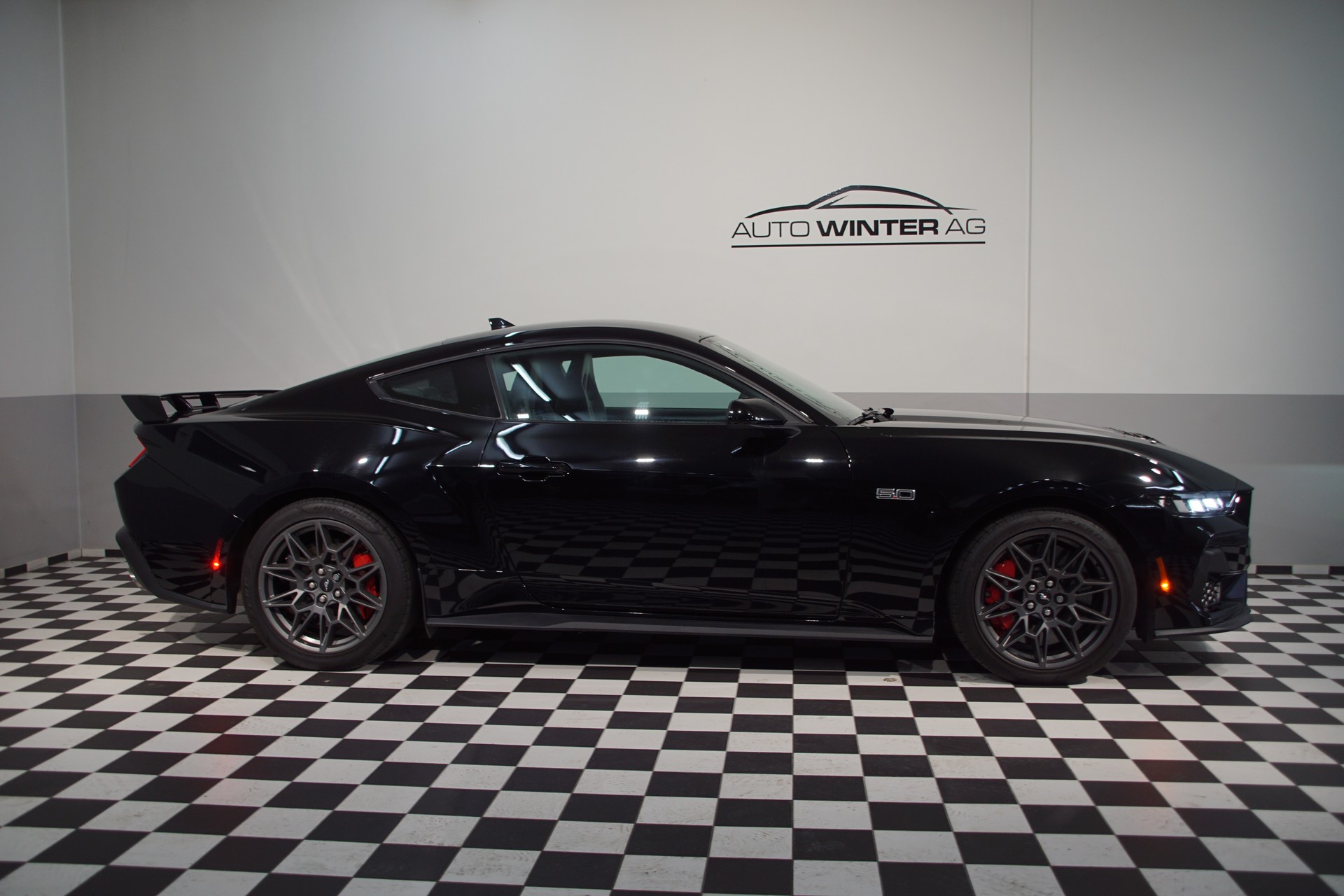 FORD Mustang Fastback 5.0 V8 GT Automat Canada-image-3