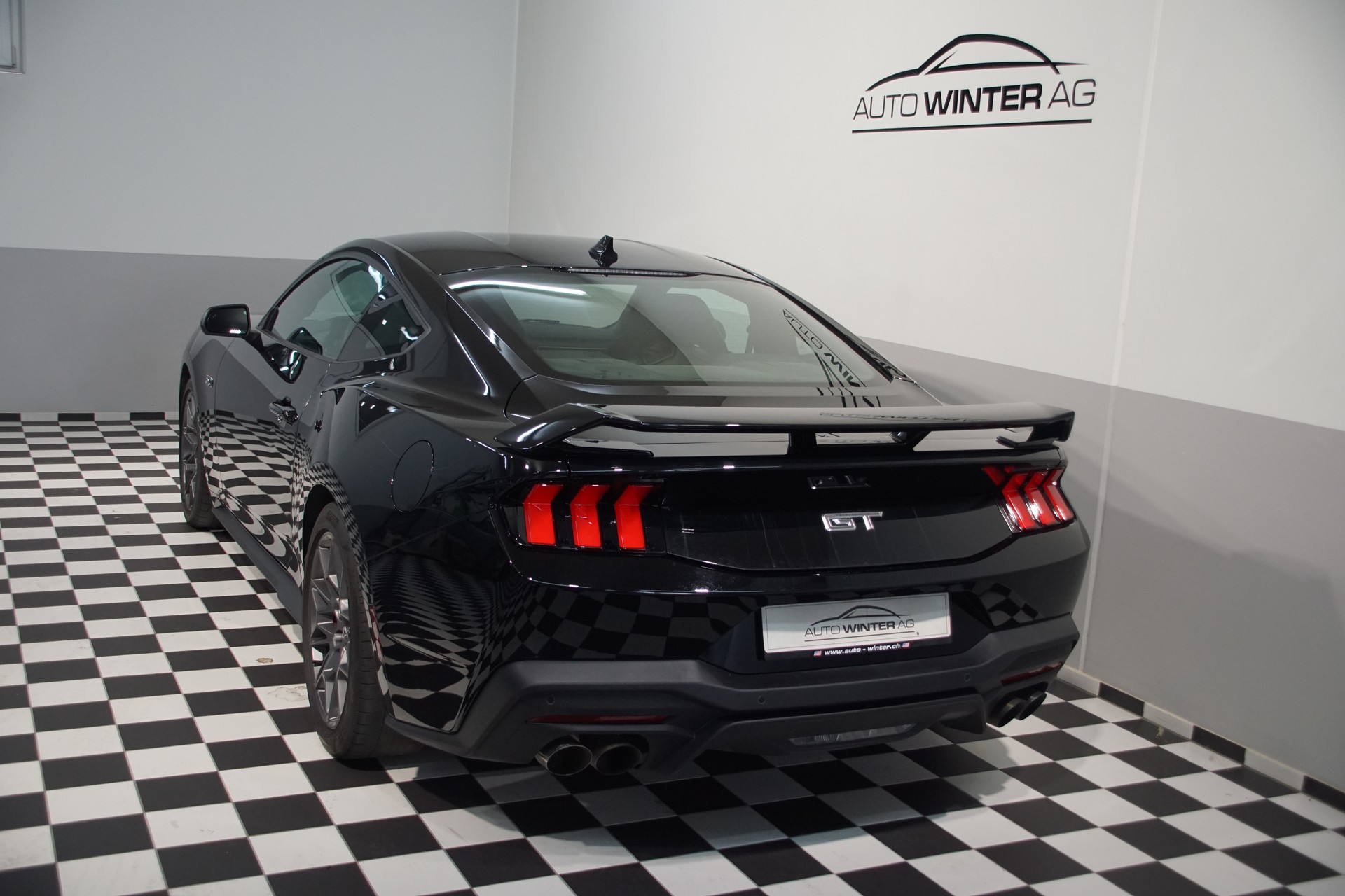 FORD Mustang Fastback 5.0 V8 GT Automat Canada-image-6