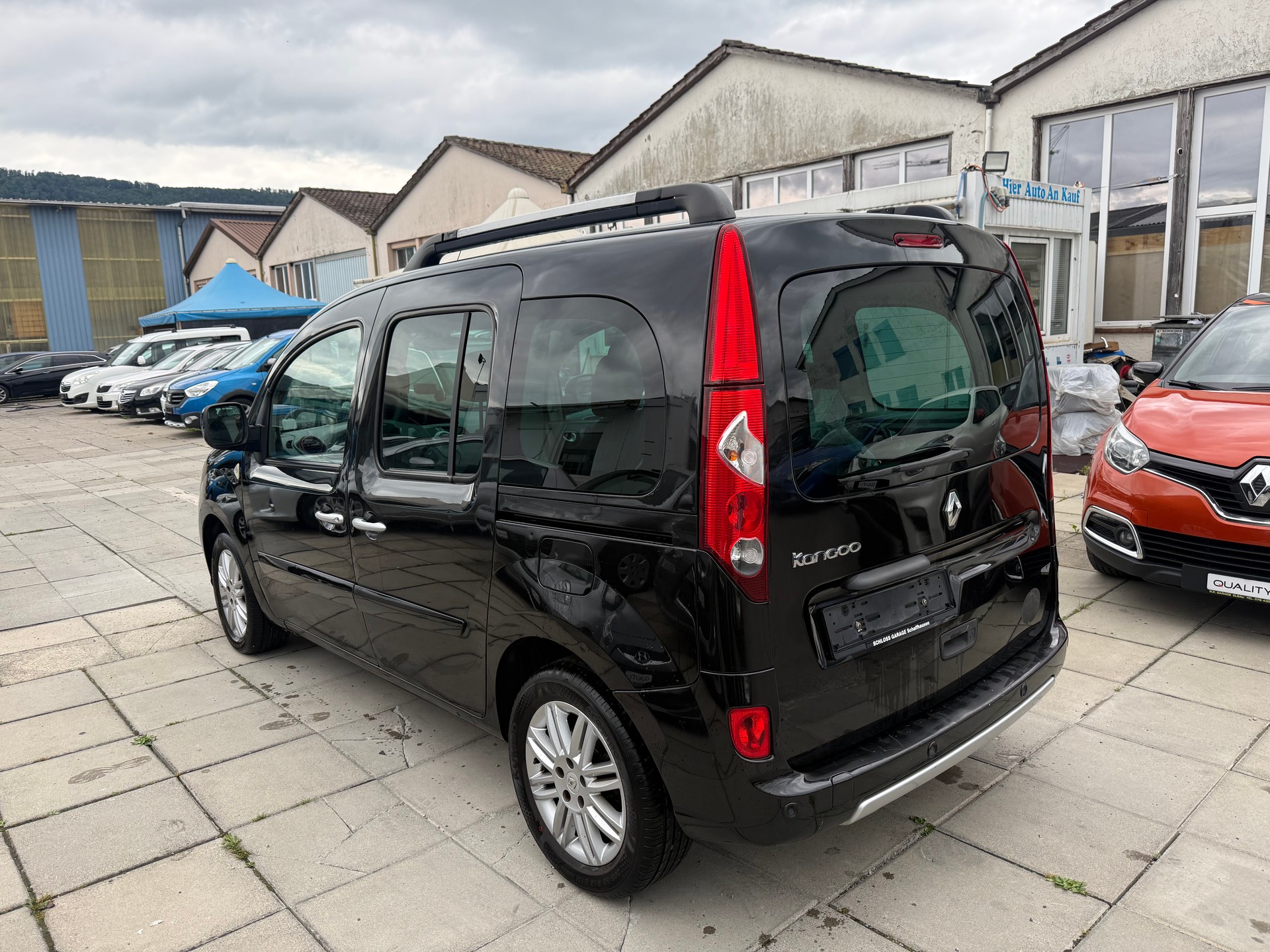 RENAULT Kangoo 1.5 dCi Happy Family-image-2