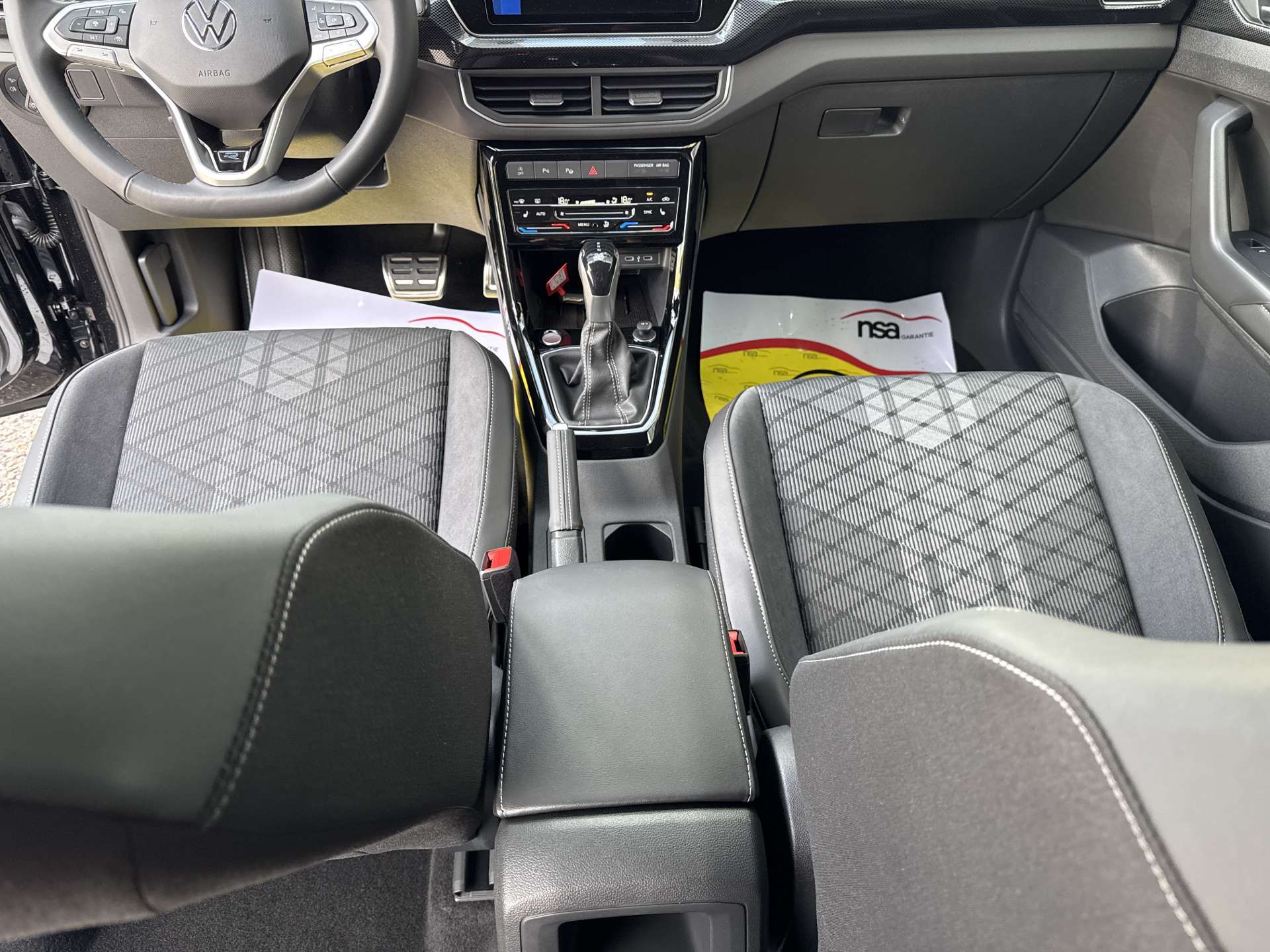 VW T-Cross 1.5 TSi EVO ACT R-Line DSG-Automat-image-13