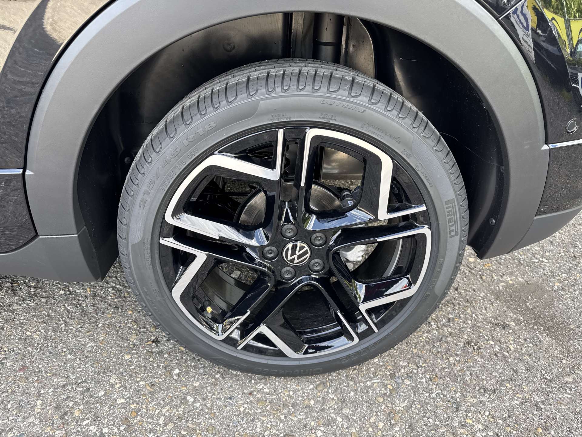 VW T-Cross 1.5 TSi EVO ACT R-Line DSG-Automat-image-9