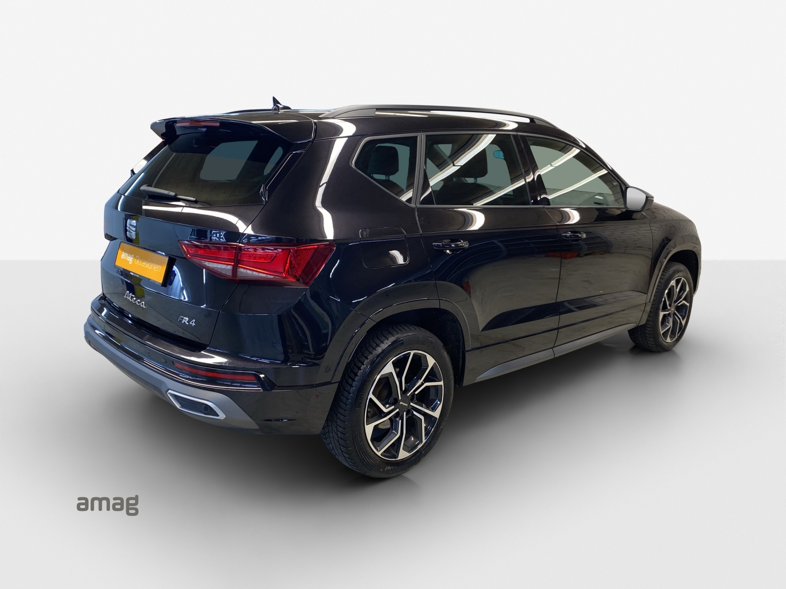 SEAT Ateca 2.0 TSI Hola FR 4Drive DSG-image-4