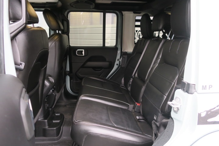 JEEP Wrangler 2.0 PHEV Unlimited Sahara DT Automatic-image-6