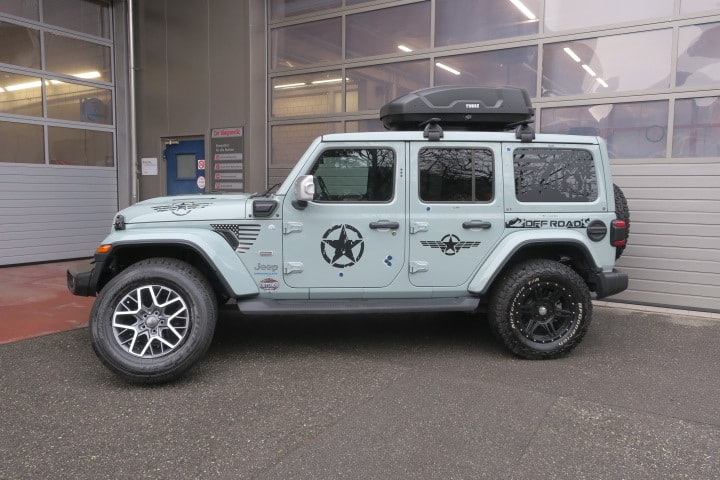 JEEP Wrangler 2.0 PHEV Unlimited Sahara DT Automatic-image-3