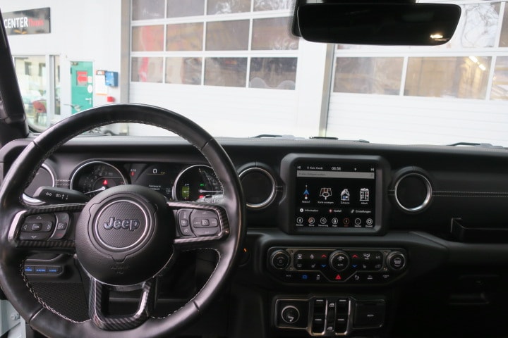 JEEP Wrangler 2.0 PHEV Unlimited Sahara DT Automatic-image-7