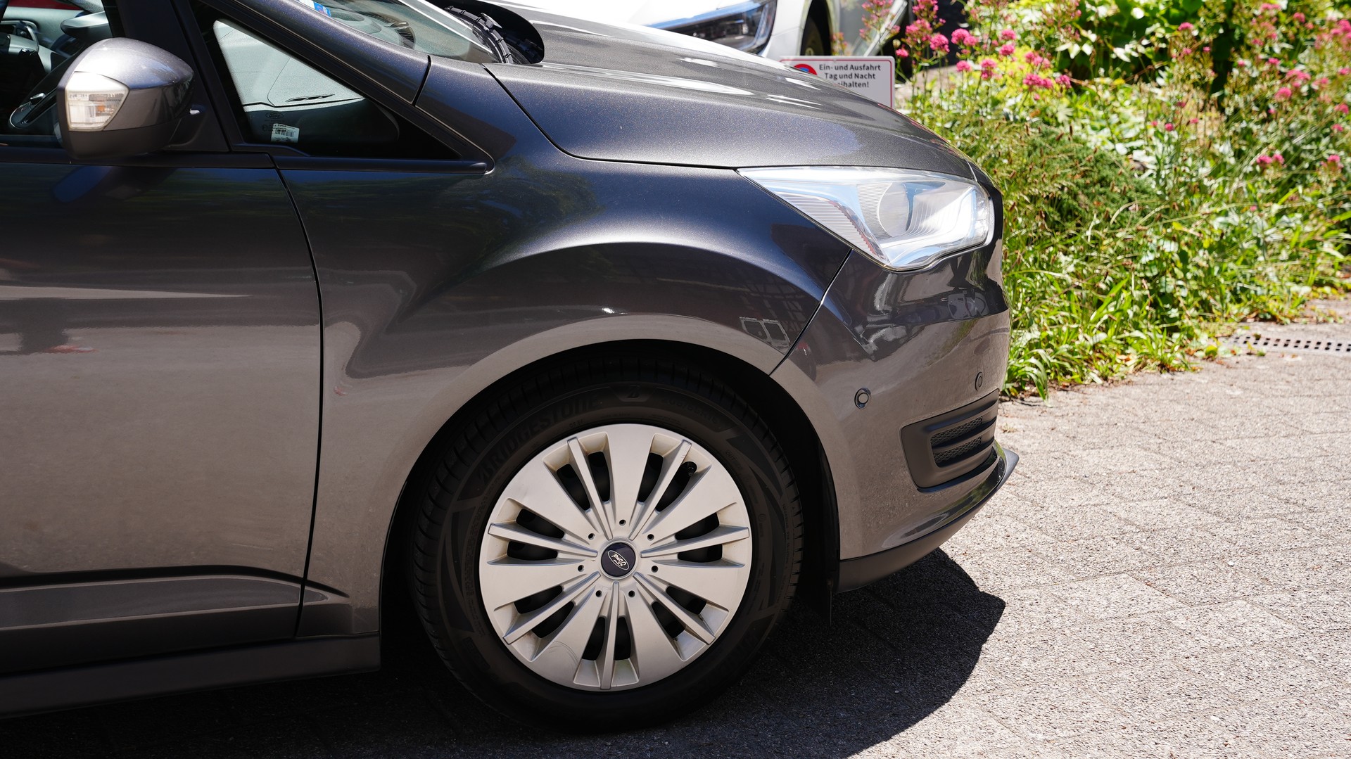 FORD C-Max 1.0 SCTi Titanium-image-12