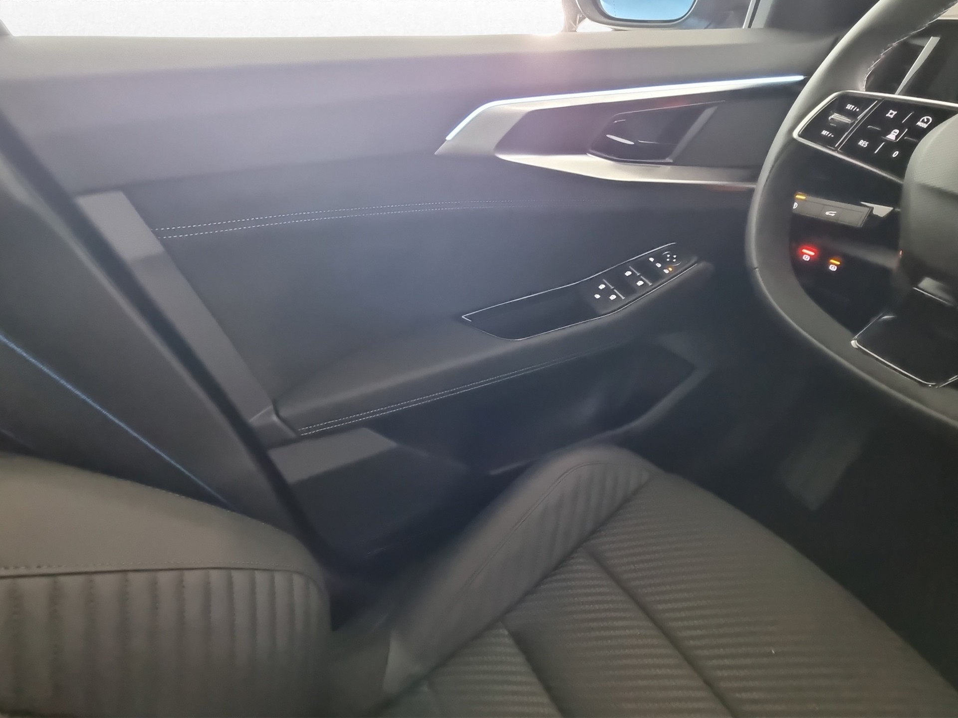 RENAULT Austral 1.2 Esprit Alpine HEV 200-image-11