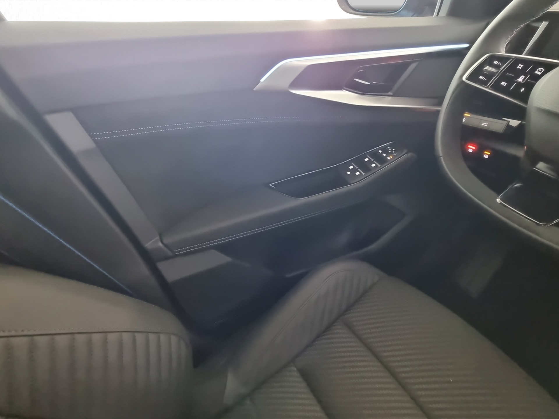RENAULT Austral 1.2 Esprit Alpine HEV 200-image-11