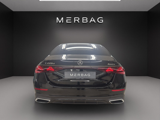 MERCEDES-BENZ E 220 d 4Matic-image-3