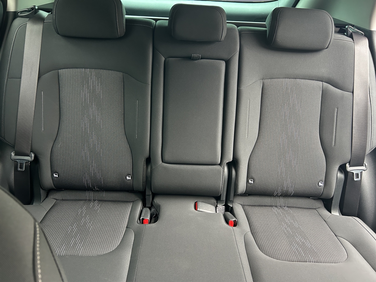 KIA Sportage 1.6 T-GDi Hybrid Power Edition-image-12