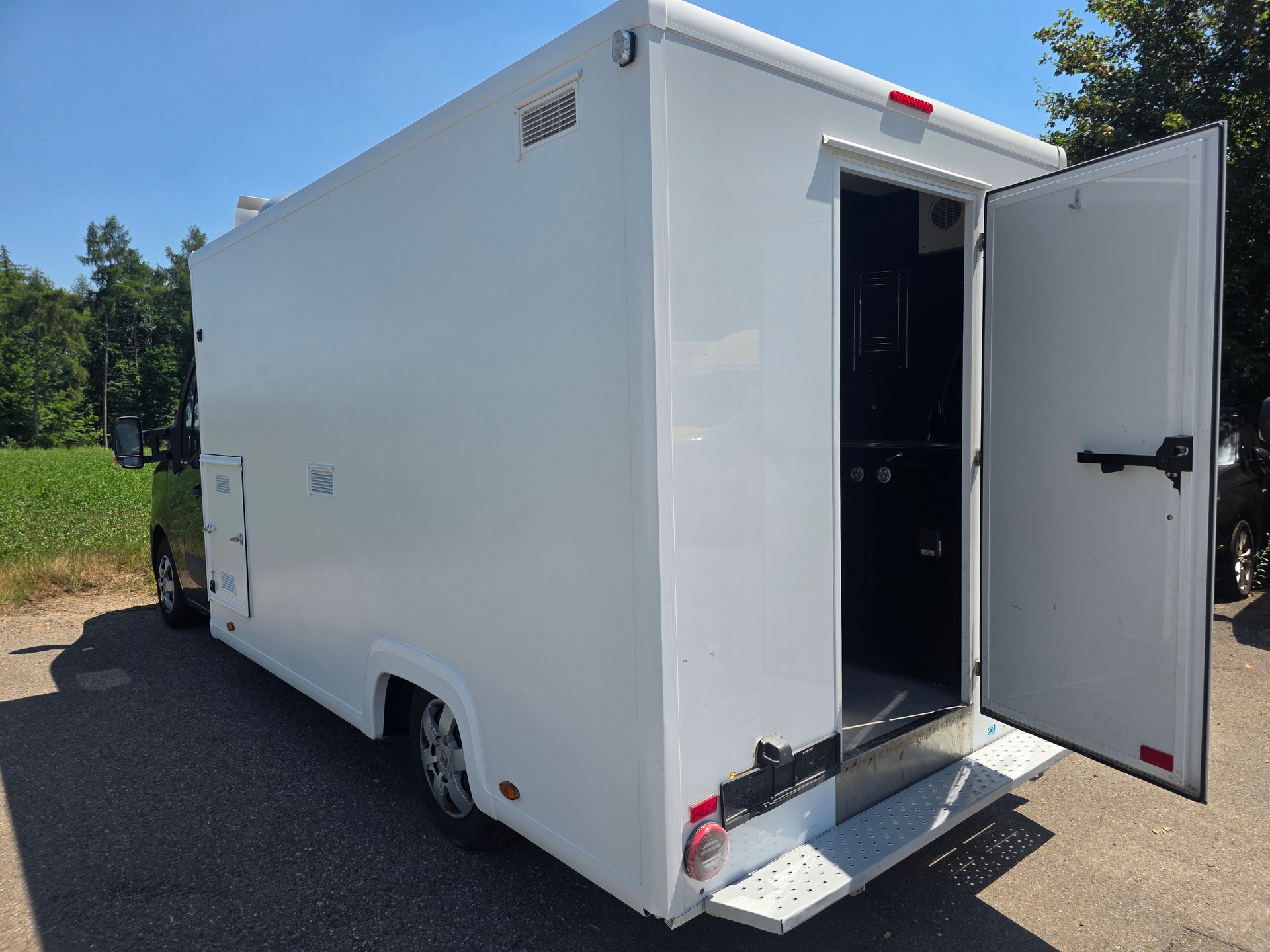 RENAULT Master T35 2.3 Blue dCi 145 L3H3-image-7