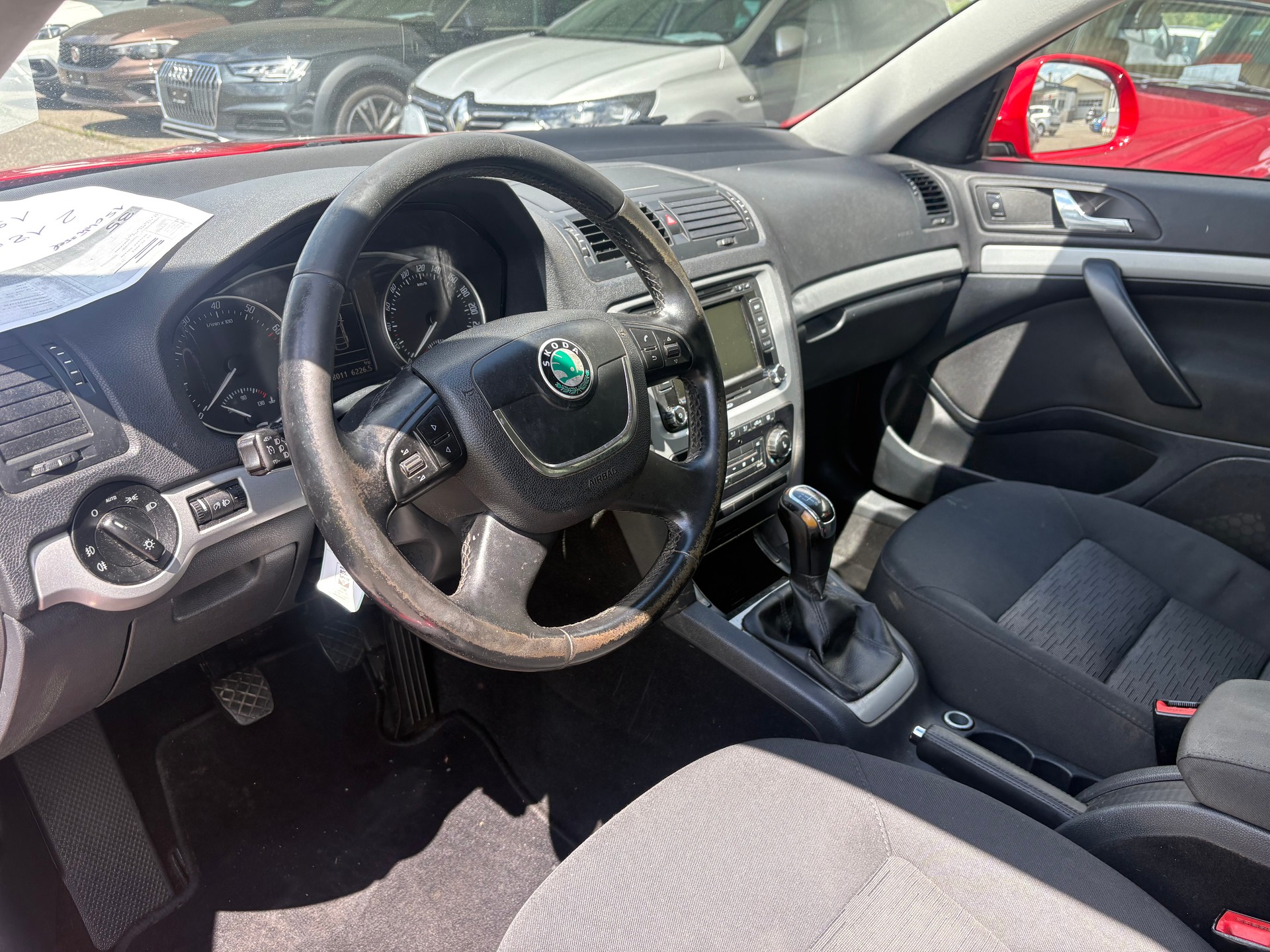 SKODA Octavia Combi 1.8 TSI Ambition 4x4-image-6