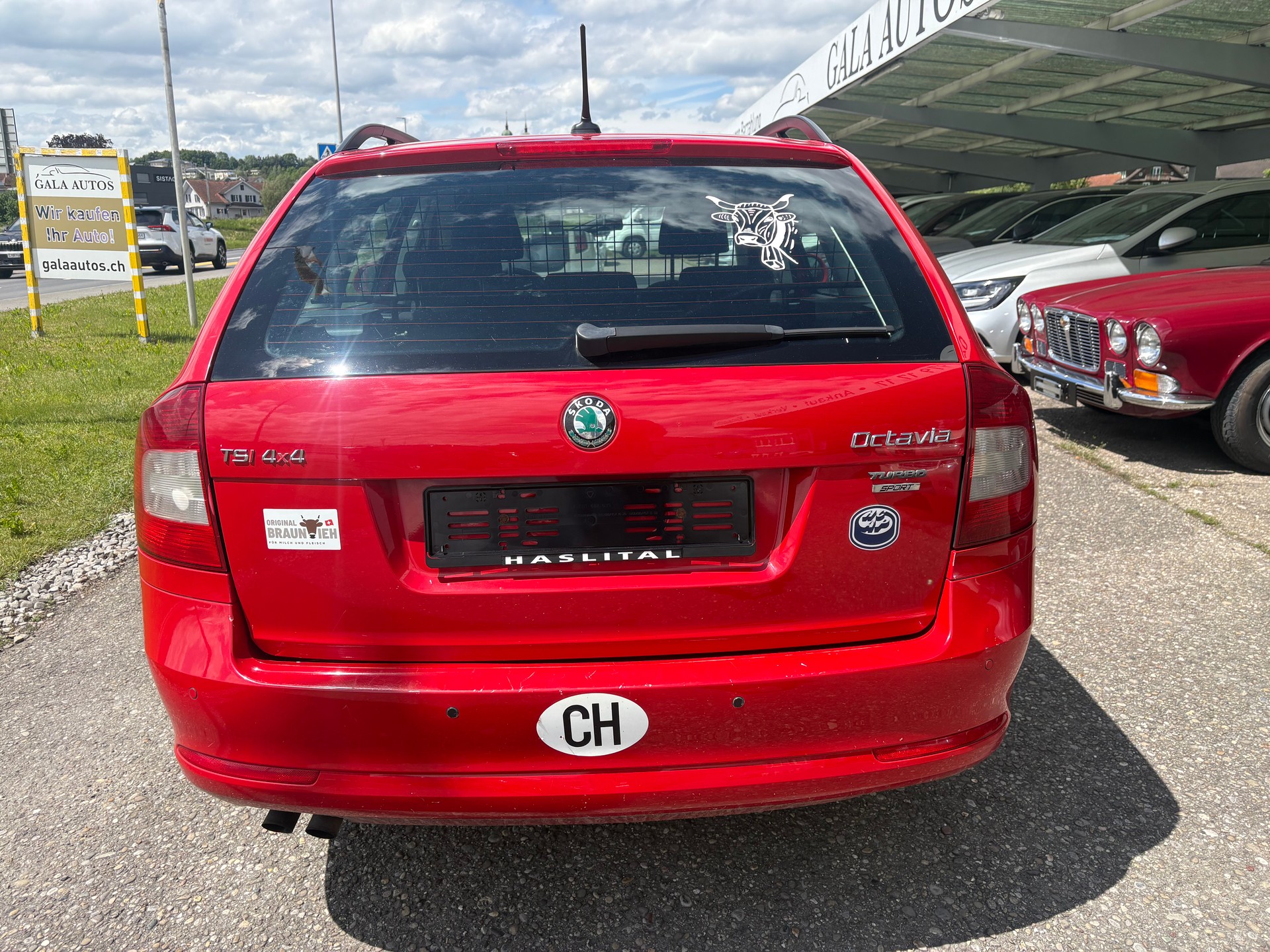 SKODA Octavia Combi 1.8 TSI Ambition 4x4-image-4