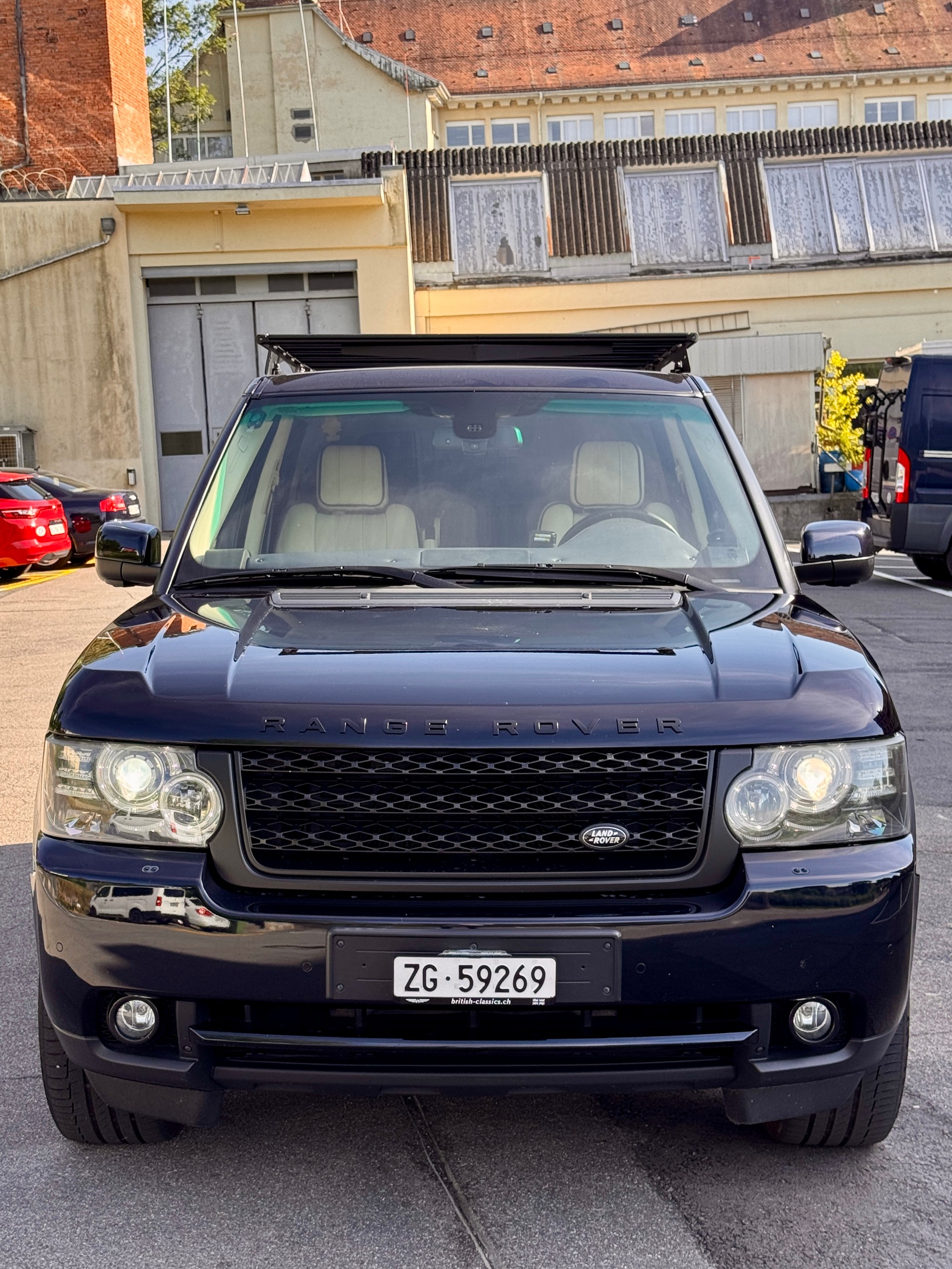 LAND ROVER 3.6 TDV8 Vogue-image-6