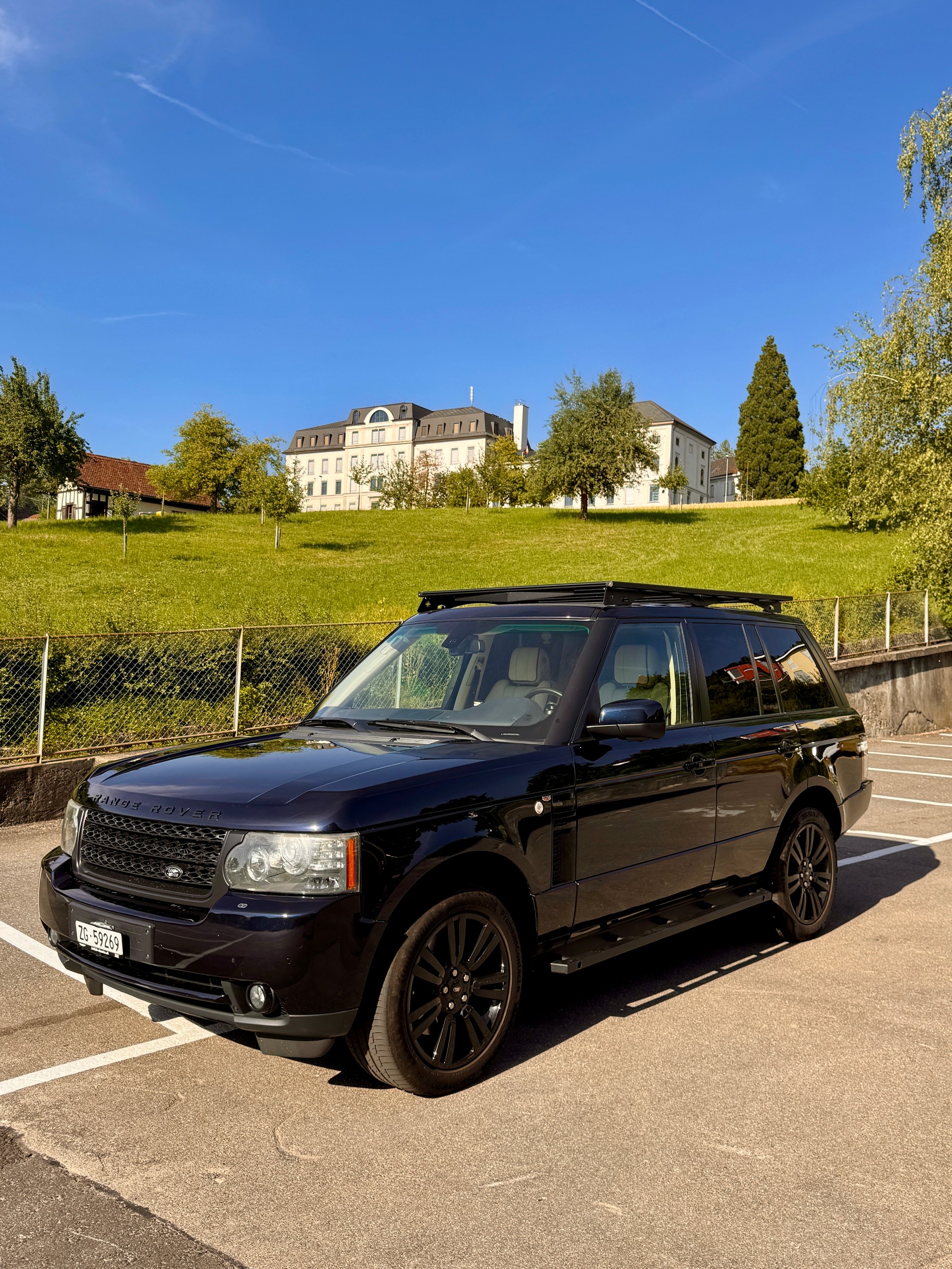 LAND ROVER 3.6 TDV8 Vogue-image-0