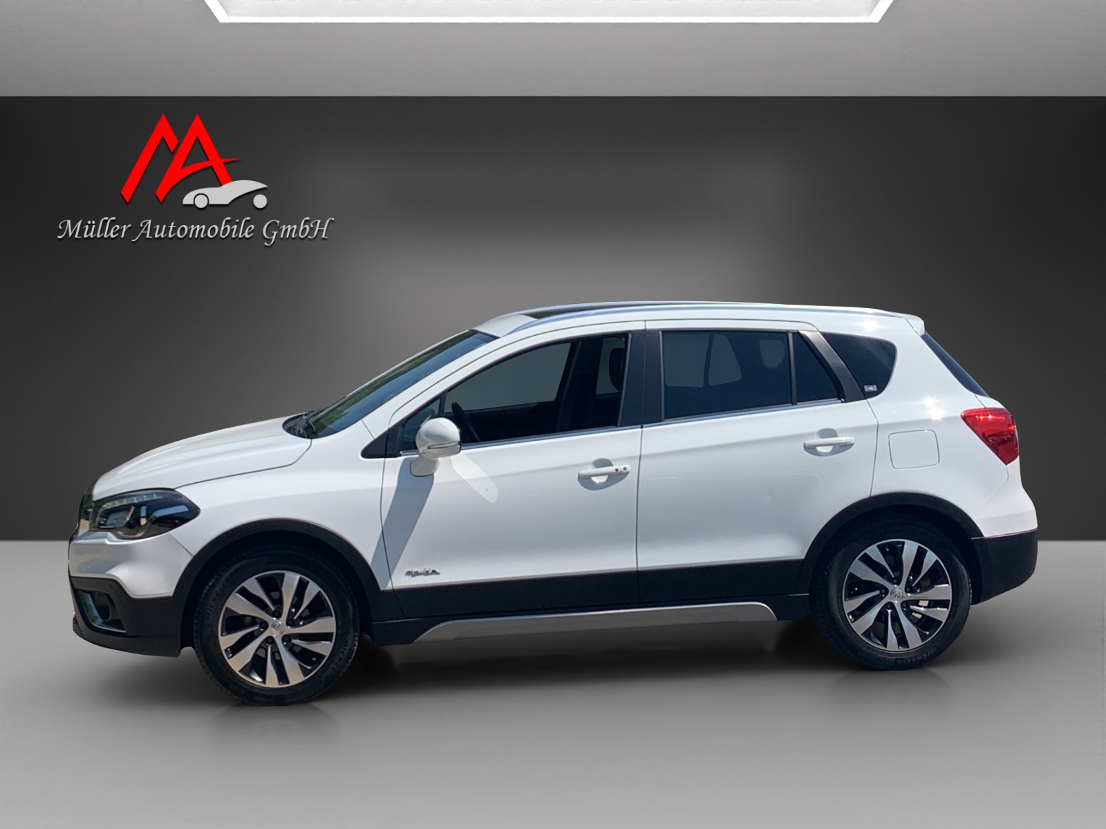 SUZUKI SX4 S-Cross 1.4 16V Piz Sulai 4WD Automatic-image-3