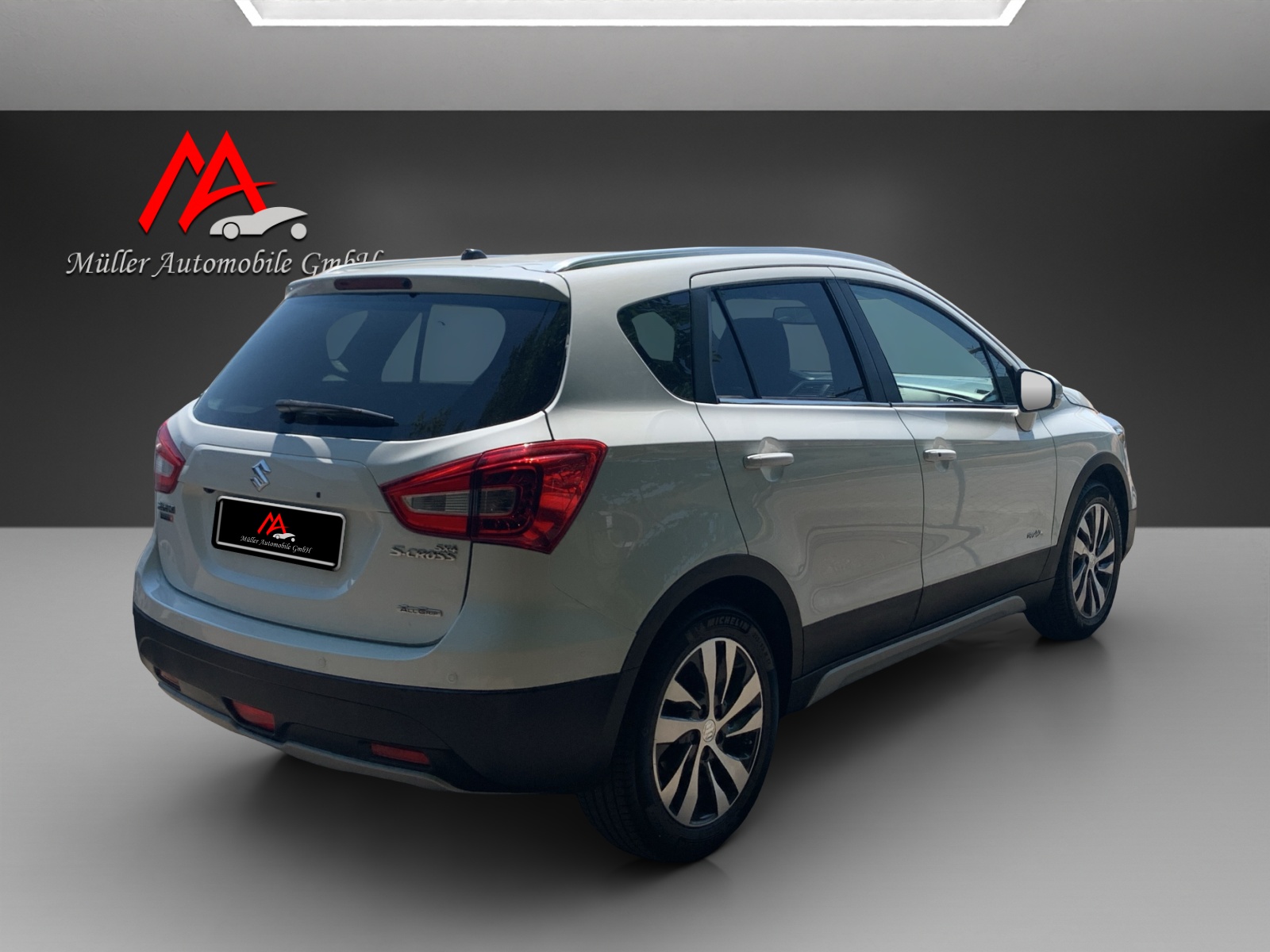 SUZUKI SX4 S-Cross 1.4 16V Piz Sulai 4WD Automatic-image-5