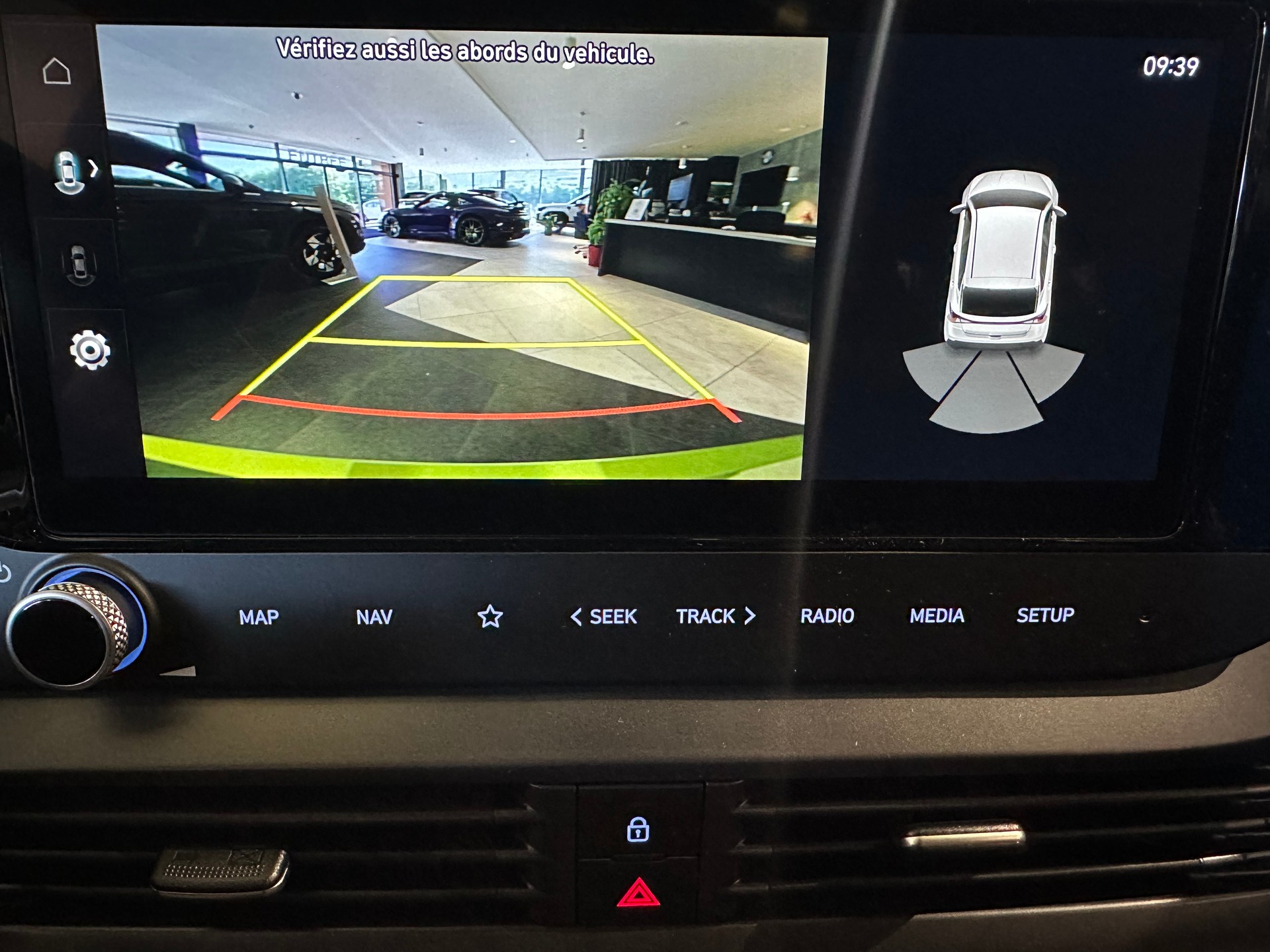 HYUNDAI i20 1.0 T-GDi Amplia GO! DCT-image-10
